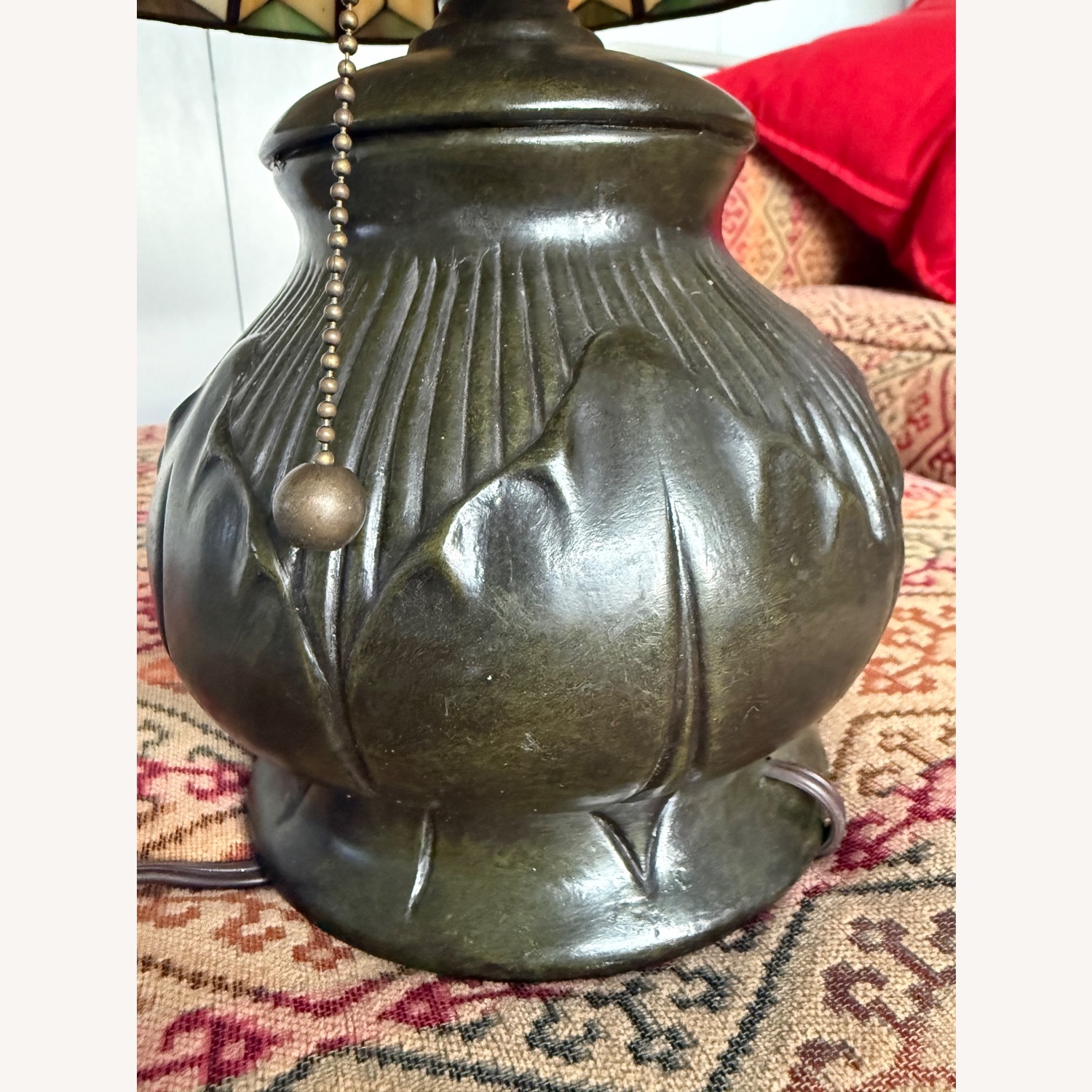 Tiffany-Style Lamp - image-7