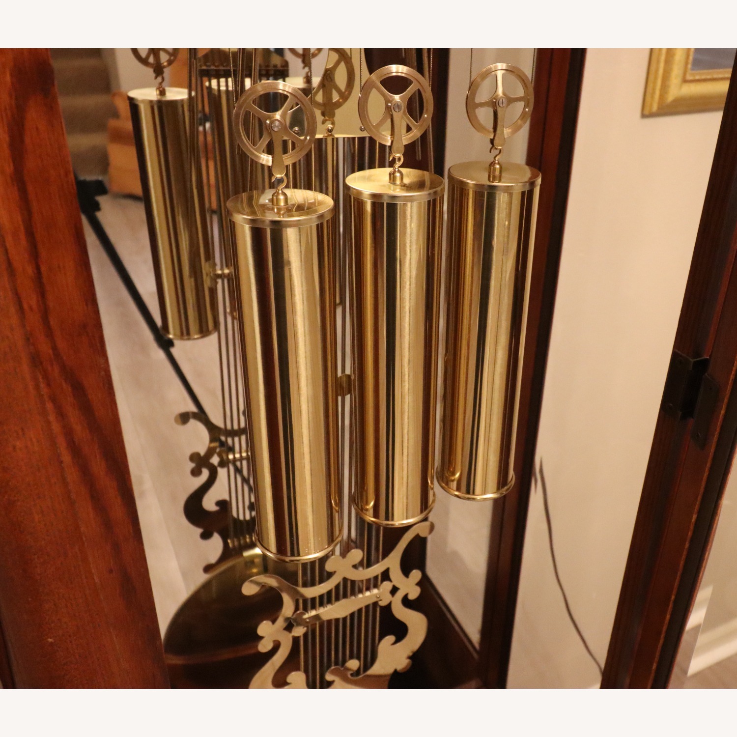 Vintage/Antique Décor - image-9