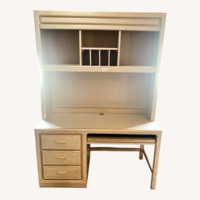 Stanley Furniture Natural Dresser