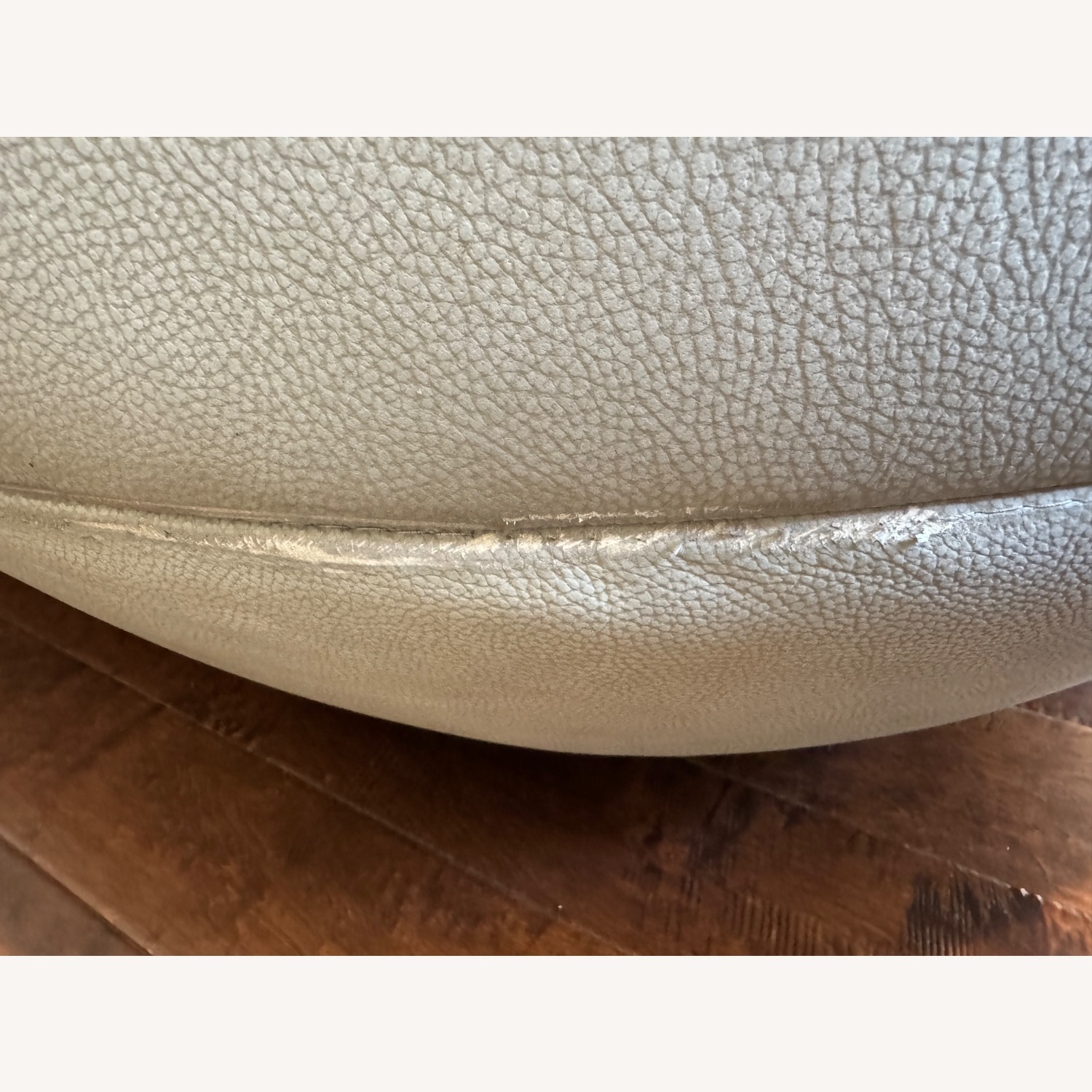 Roche Bobois Light Gray Leather Chaise Lounge - image-4