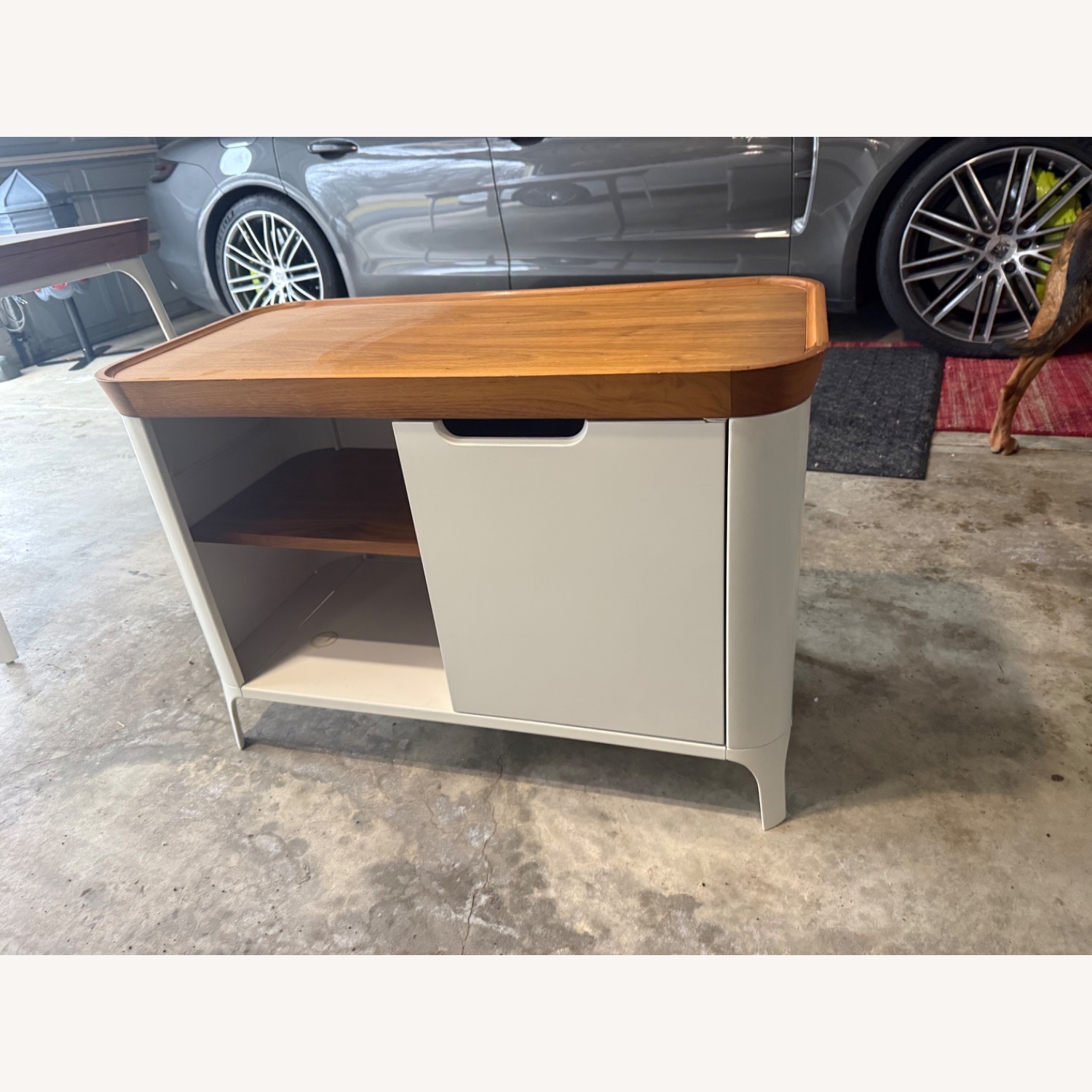 Airia Media Console - image-1