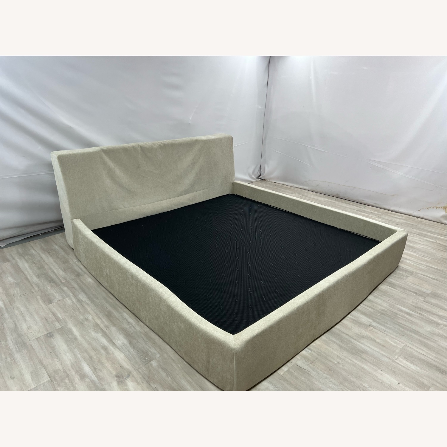 Rove Lab O2 Bed SmartFoam Cloud Frame Bed - image-3