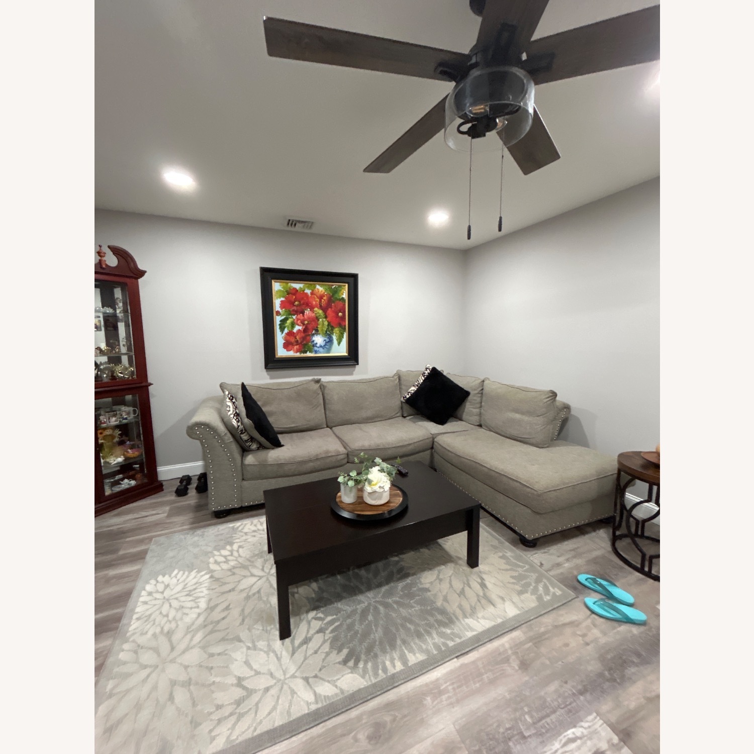 L Shaped Sectional Fabric Sofa(Gray) - image-3