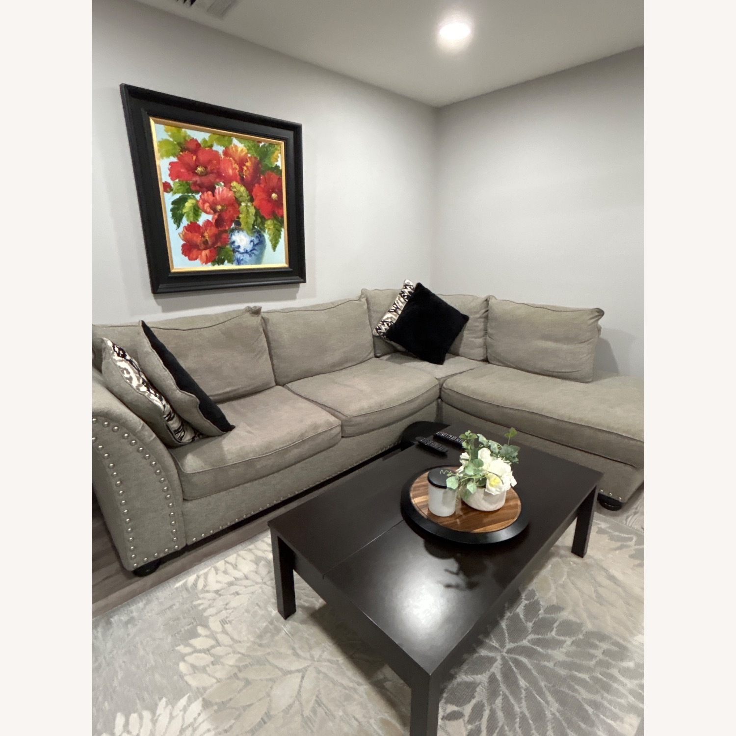 L Shaped Sectional Fabric Sofa(Gray) - image-4