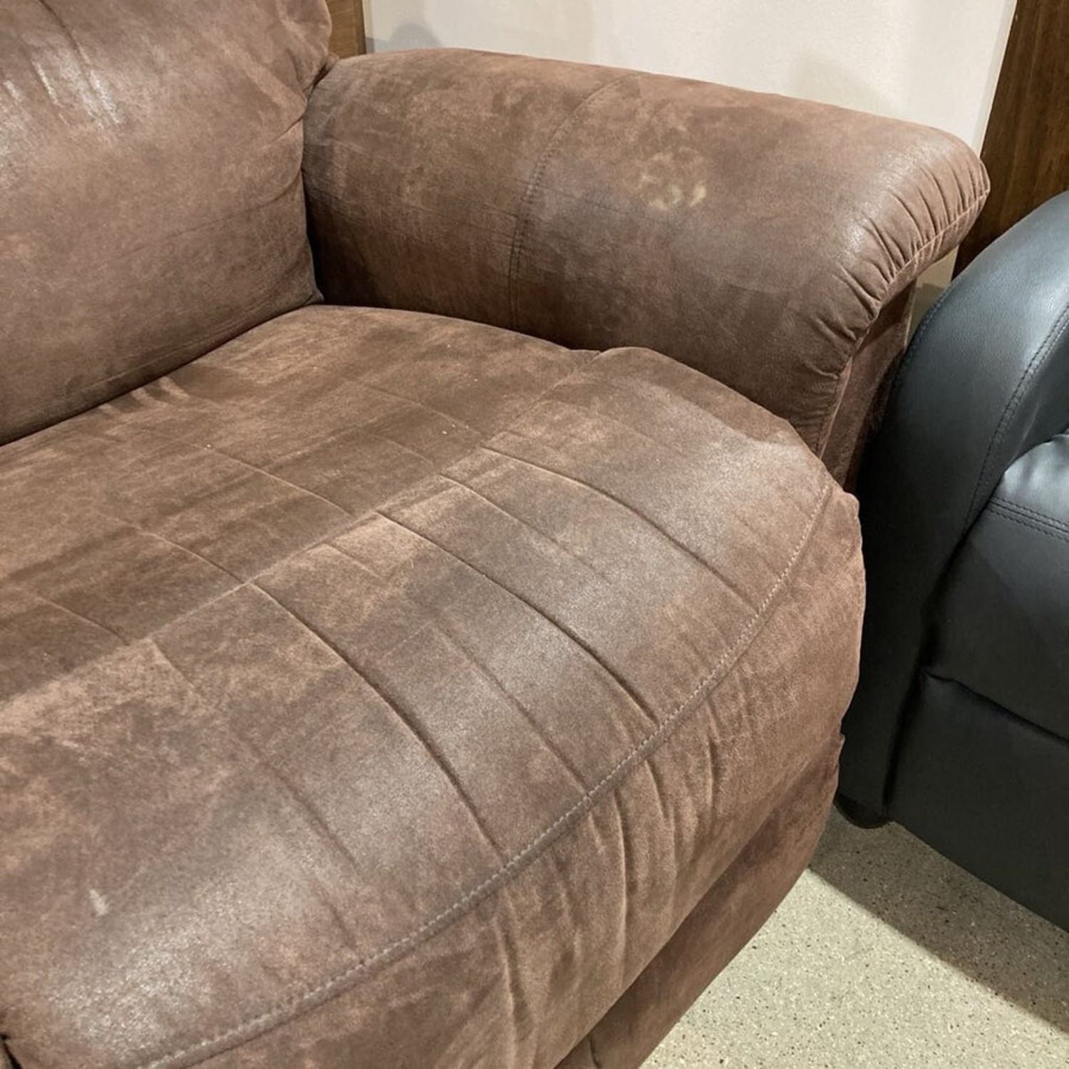 James Silt 3-Seat Power Recliner Sofa - image-5