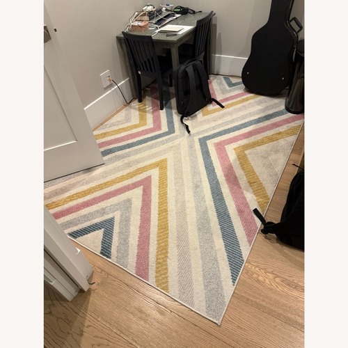 Used nuLOOM Modern Chevron Multicolor Area Rug for sale on AptDeco