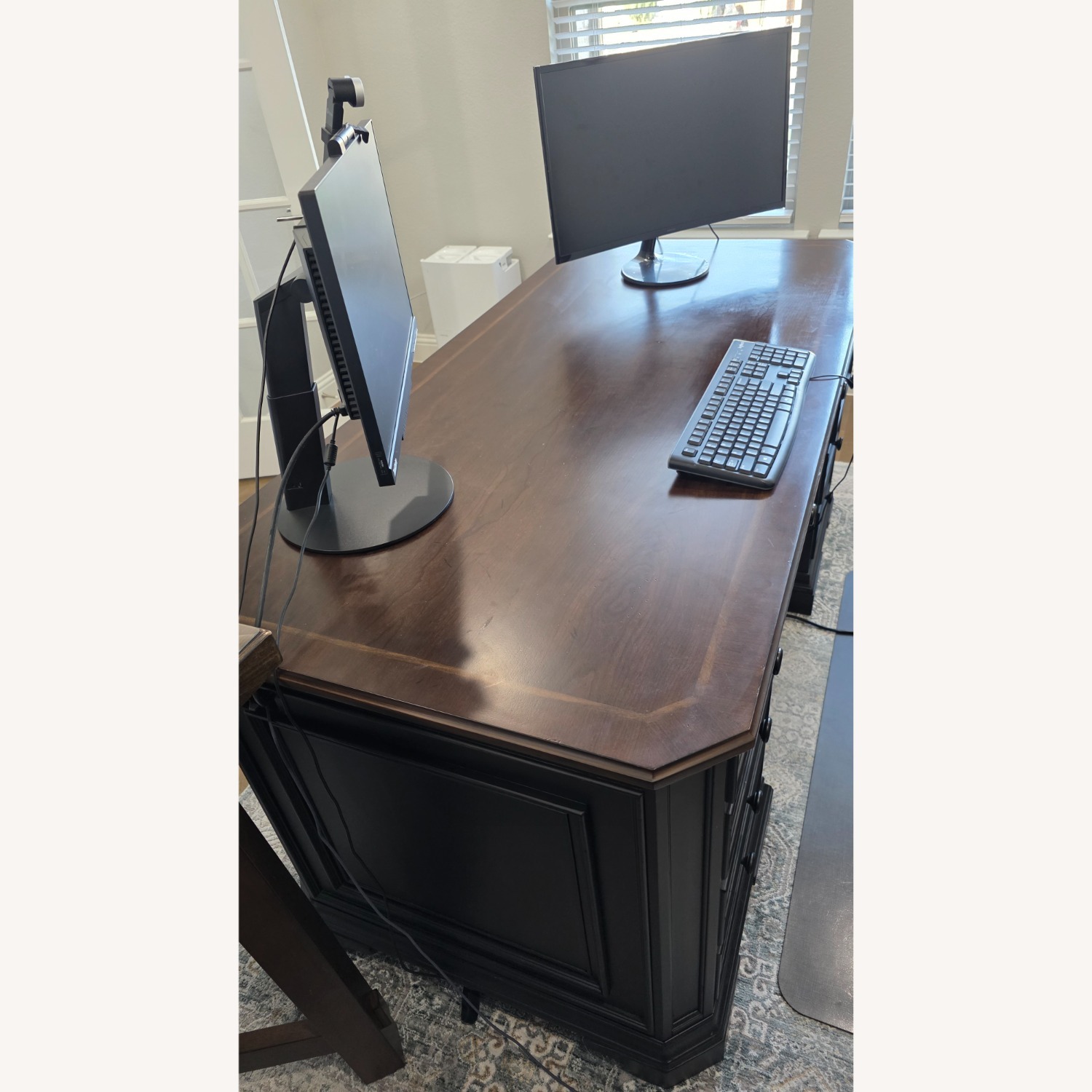 Riva Ridge Hampton Executive Desk - image-3