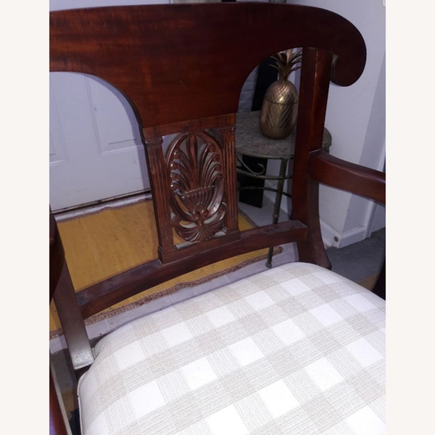 Pair of Mahogany Hepplewhite Style Armchairs - image-4