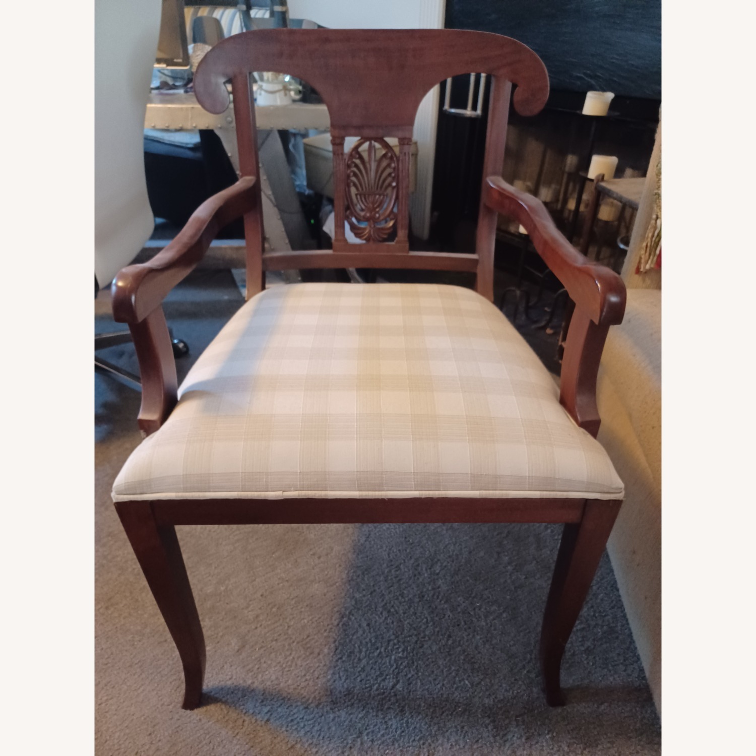 Pair of Mahogany Hepplewhite Style Armchairs - image-11