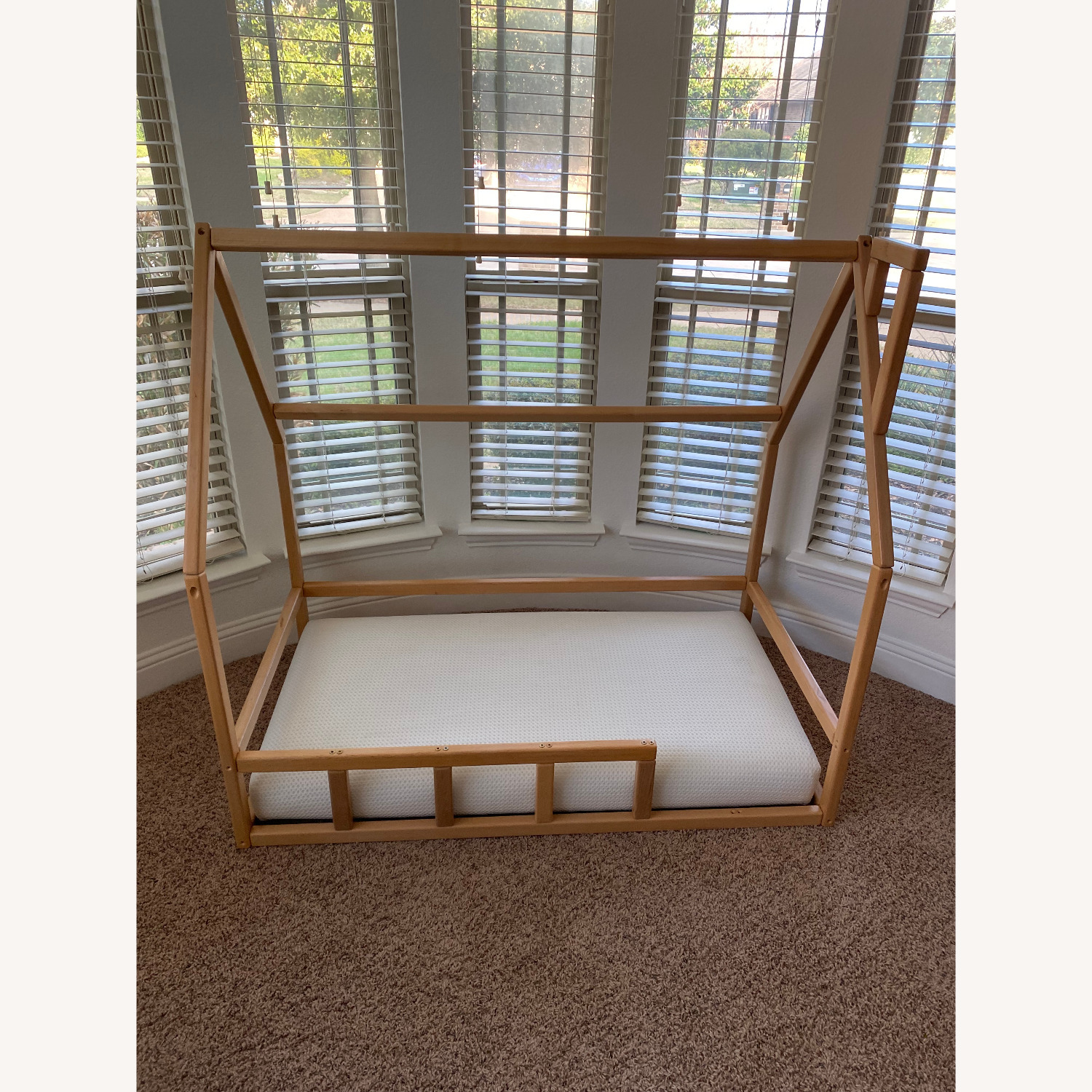 Montessori Floor Bed W Slats - image-3