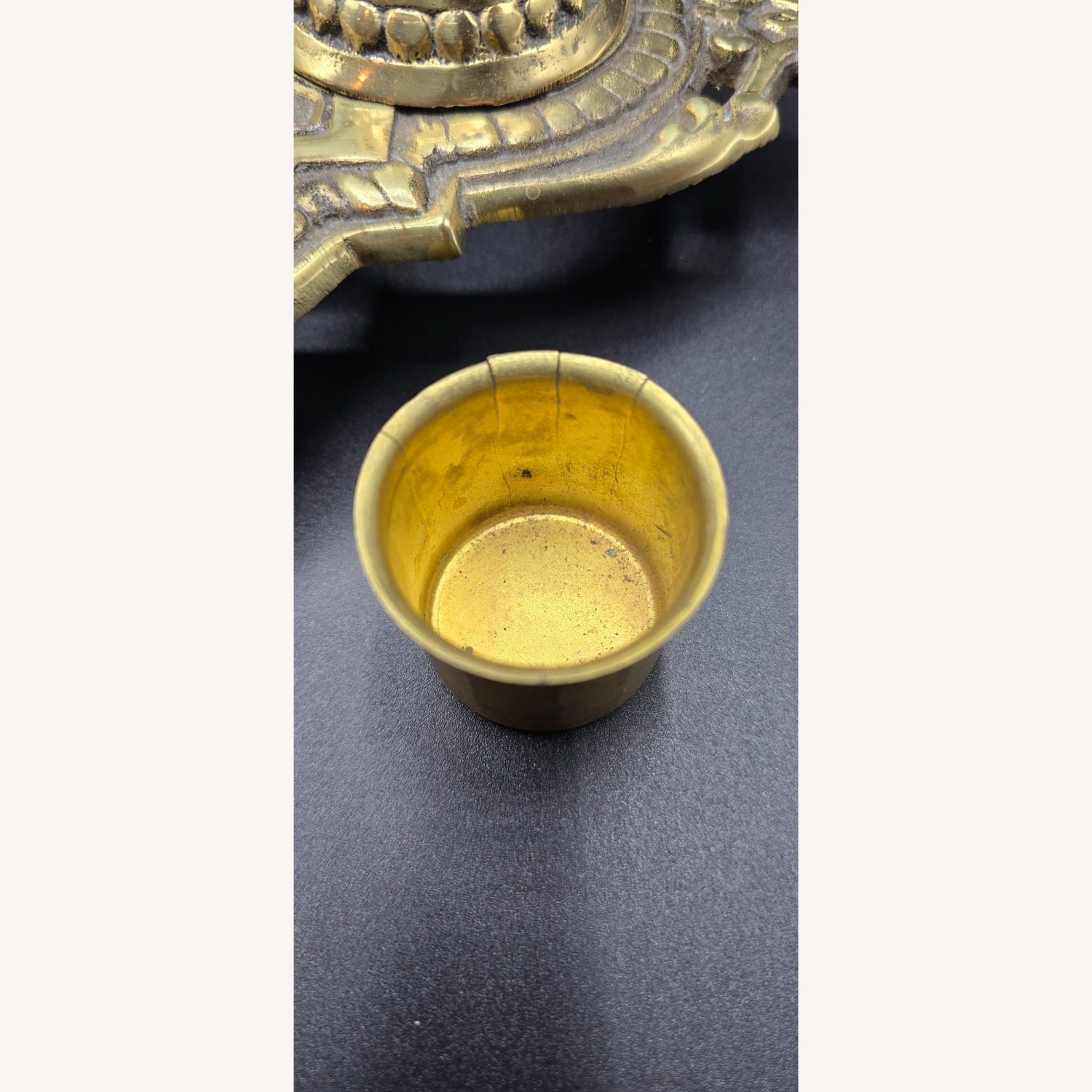 Antique Gold Décor - image-5