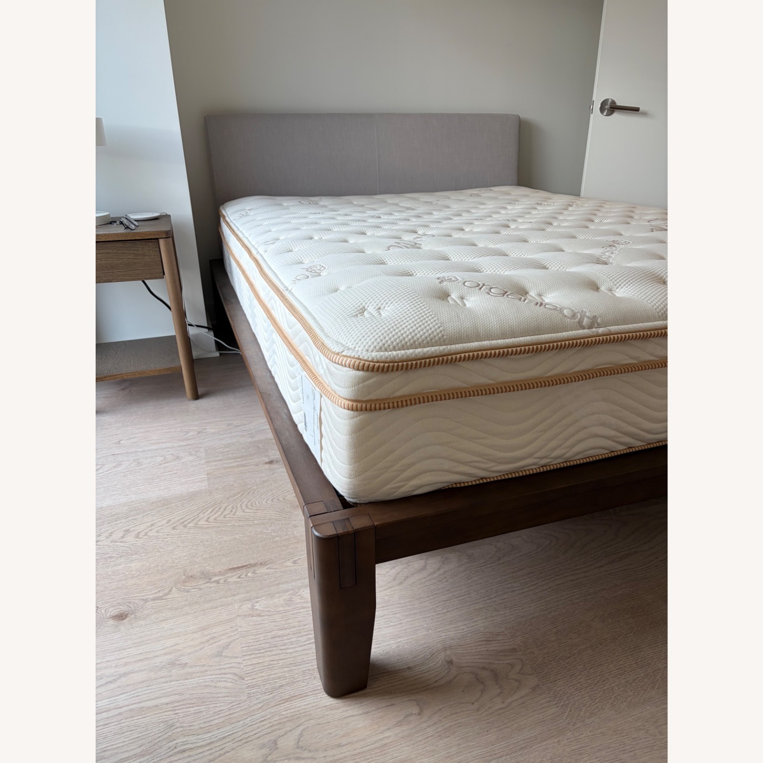 Thuma Queen Bed with Pillowboard - image-3