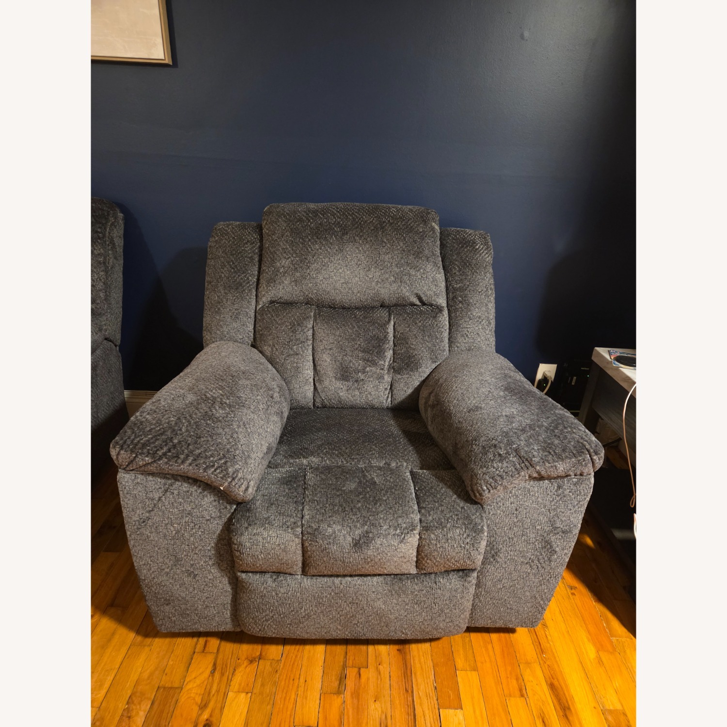  Ashley Furniture Frohn Rocker Recliner  - image-1