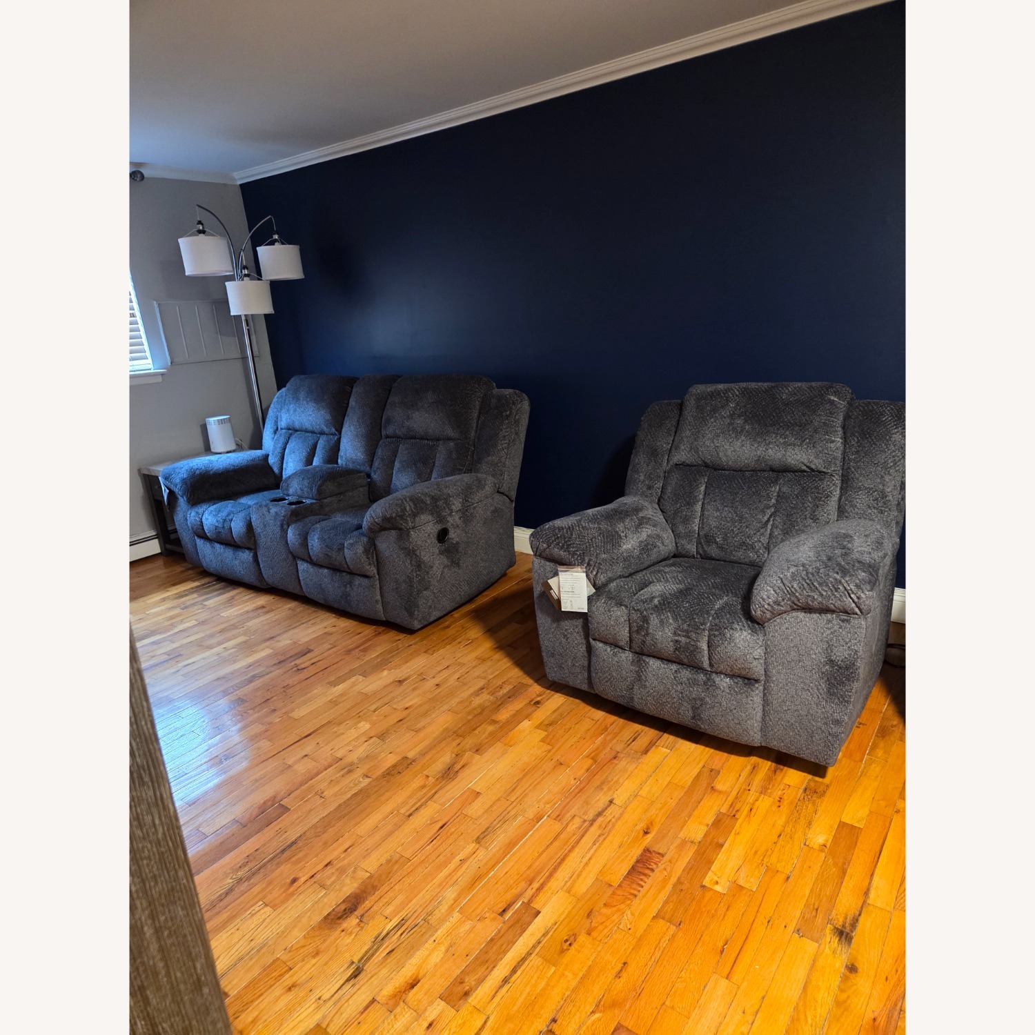  Ashley Furniture Frohn Rocker Recliner  - image-3