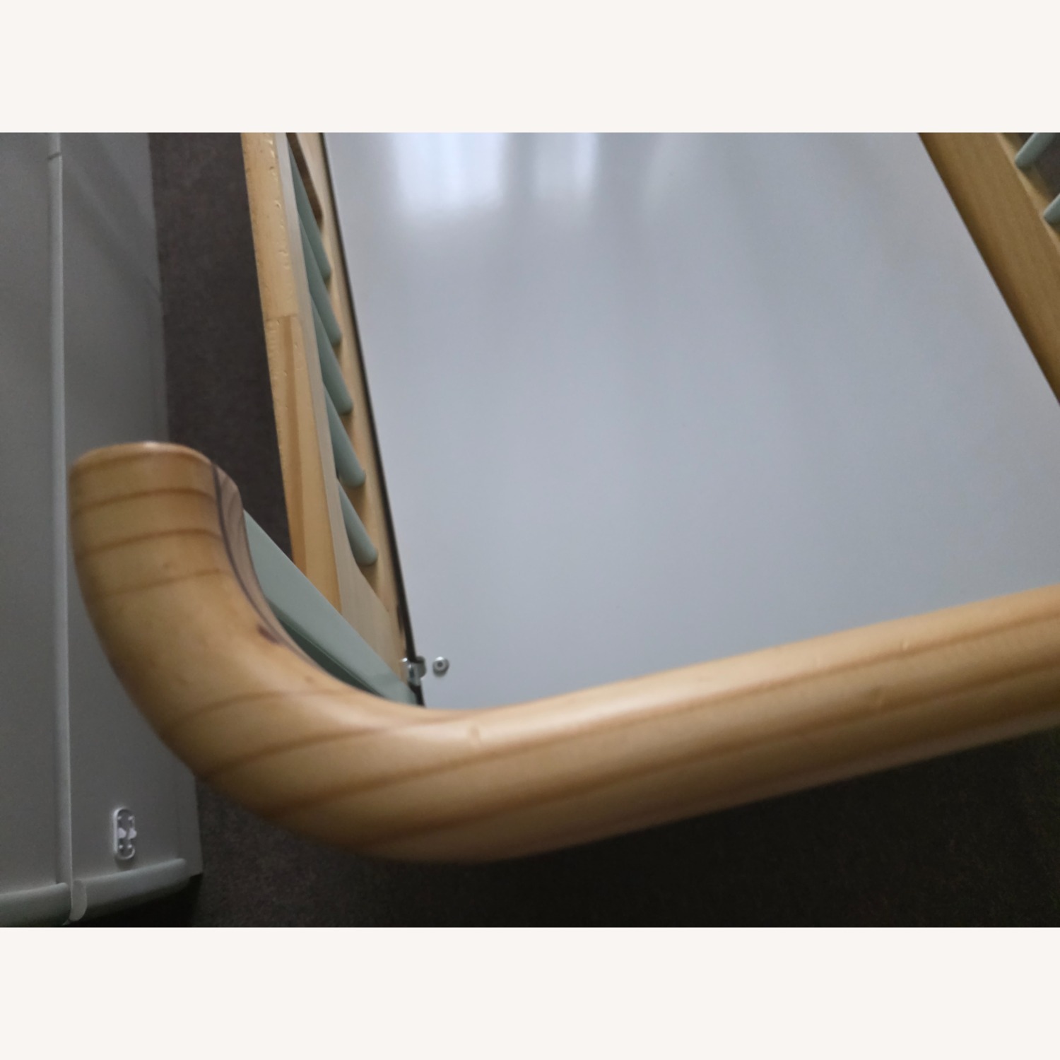 Candy Cloud Green Wood Toddler Bed - image-4