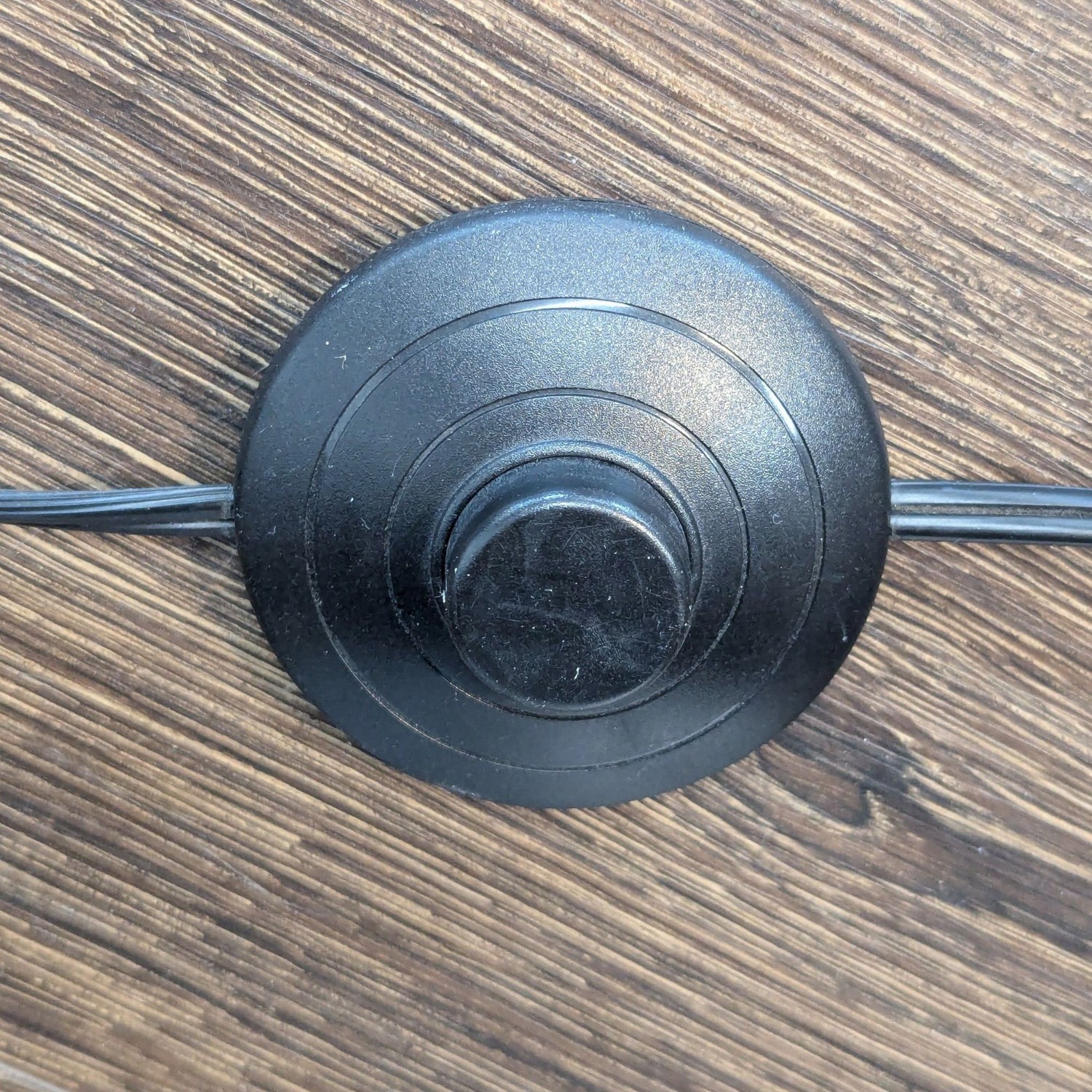 EQ3 Adjustable Arc Floor Lamp with Marble Base - image-9