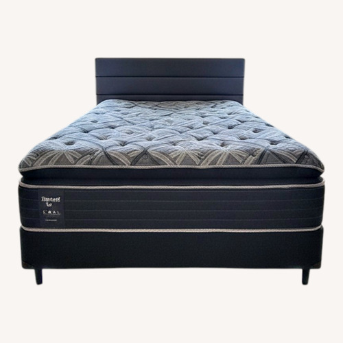 Used Broyhill Furniture Dark Brown Queen Bed for sale on AptDeco