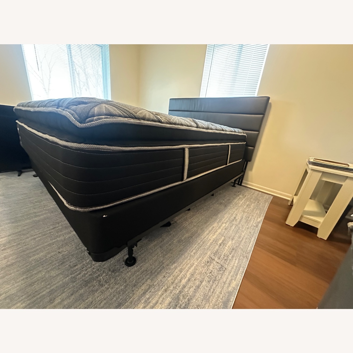 Broyhill Furniture Dark Brown Queen Bed - image-3