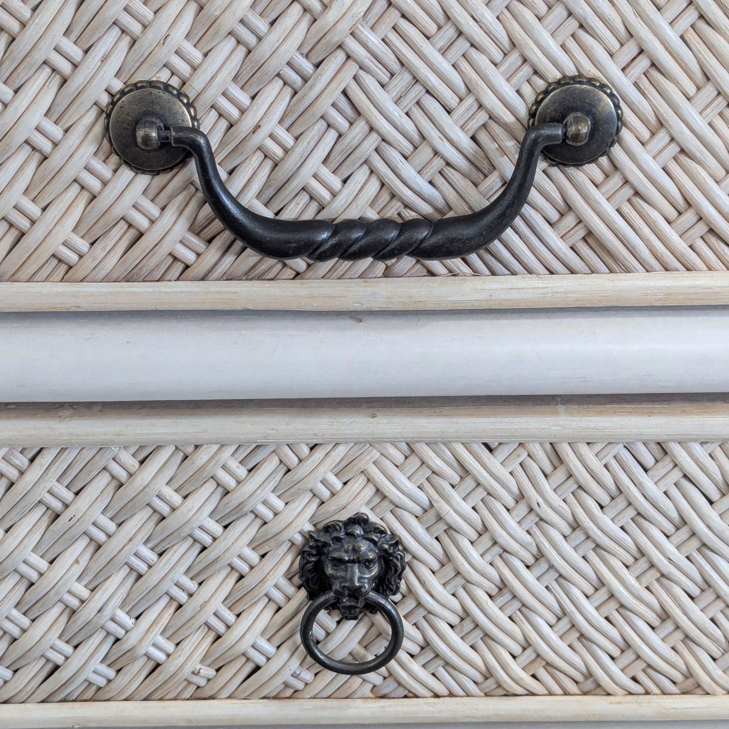 Vintage Lexington Furniture Three Drawer Batchlor Nightstand - image-8