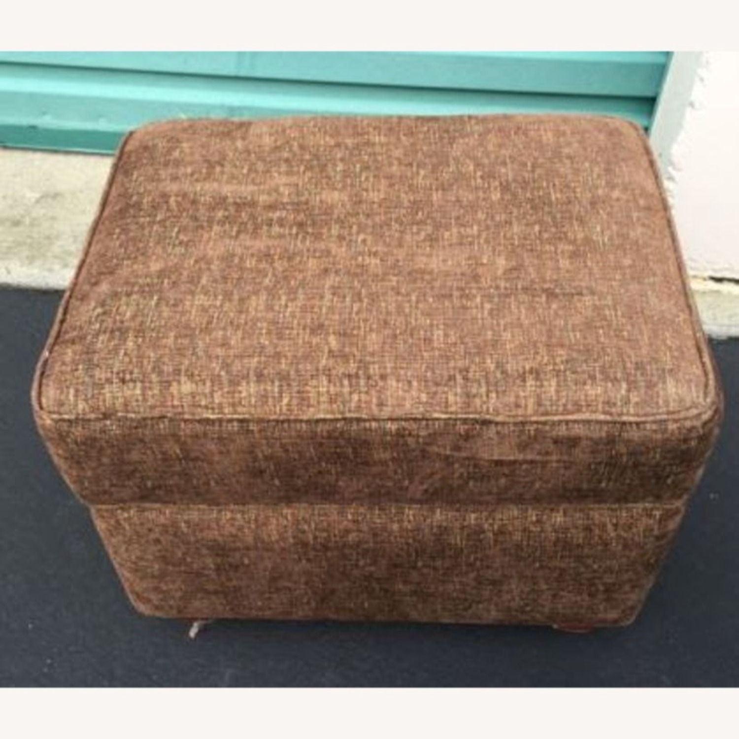 Ottoman with Bun Feet - image-1