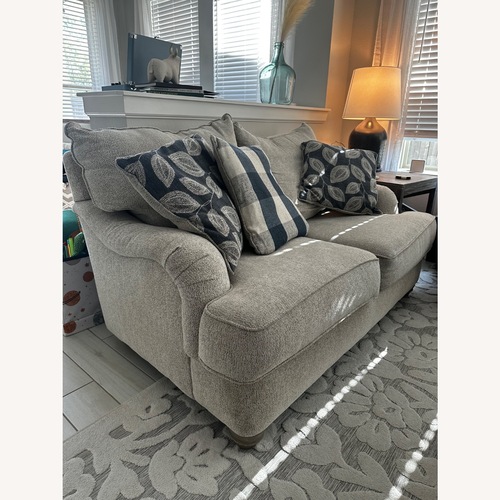 Used Rooms To Go Natural Fabric 2 Seater Sofa for sale on AptDeco
