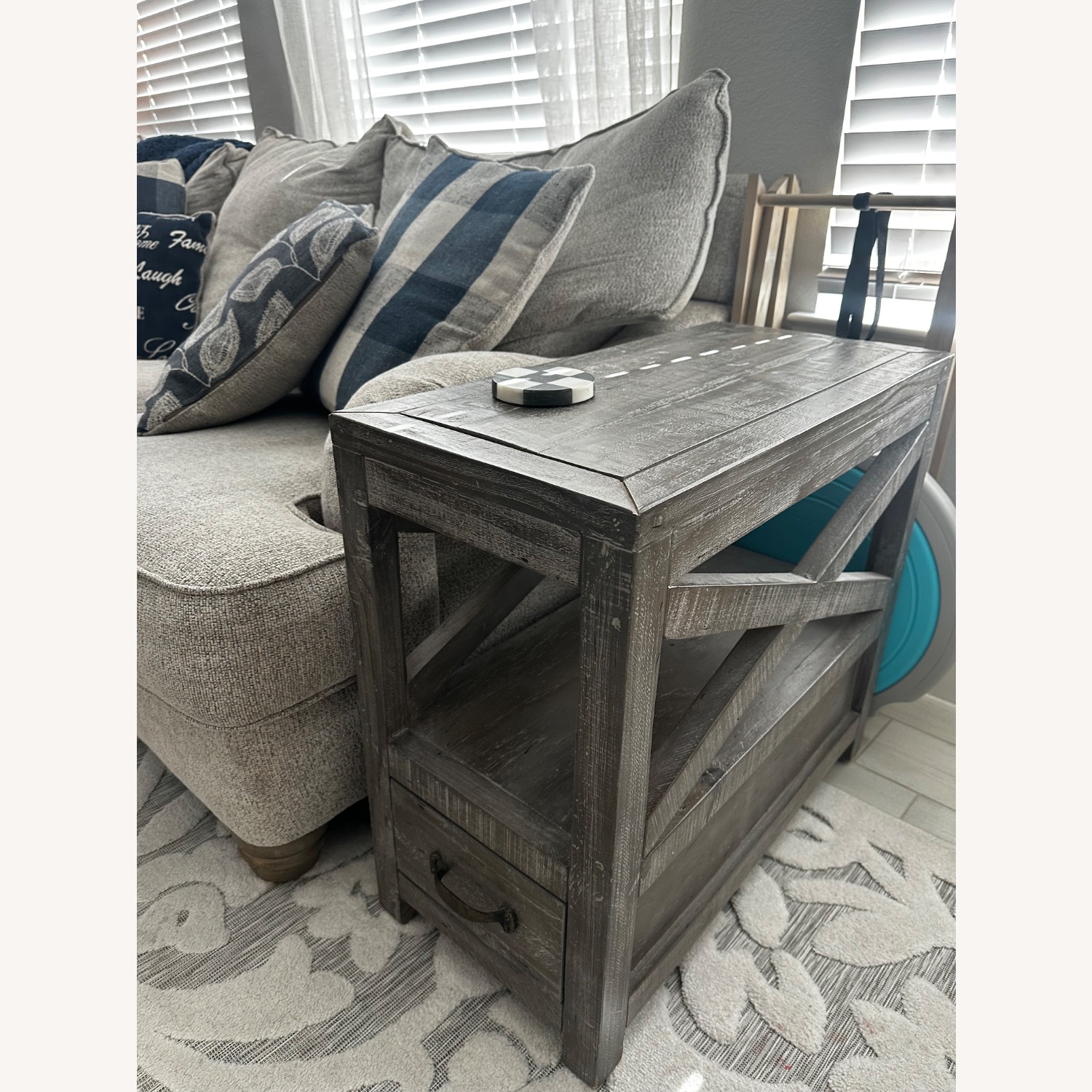 Rooms To Go Savenay Light Gray Wood Side Tables - image-3