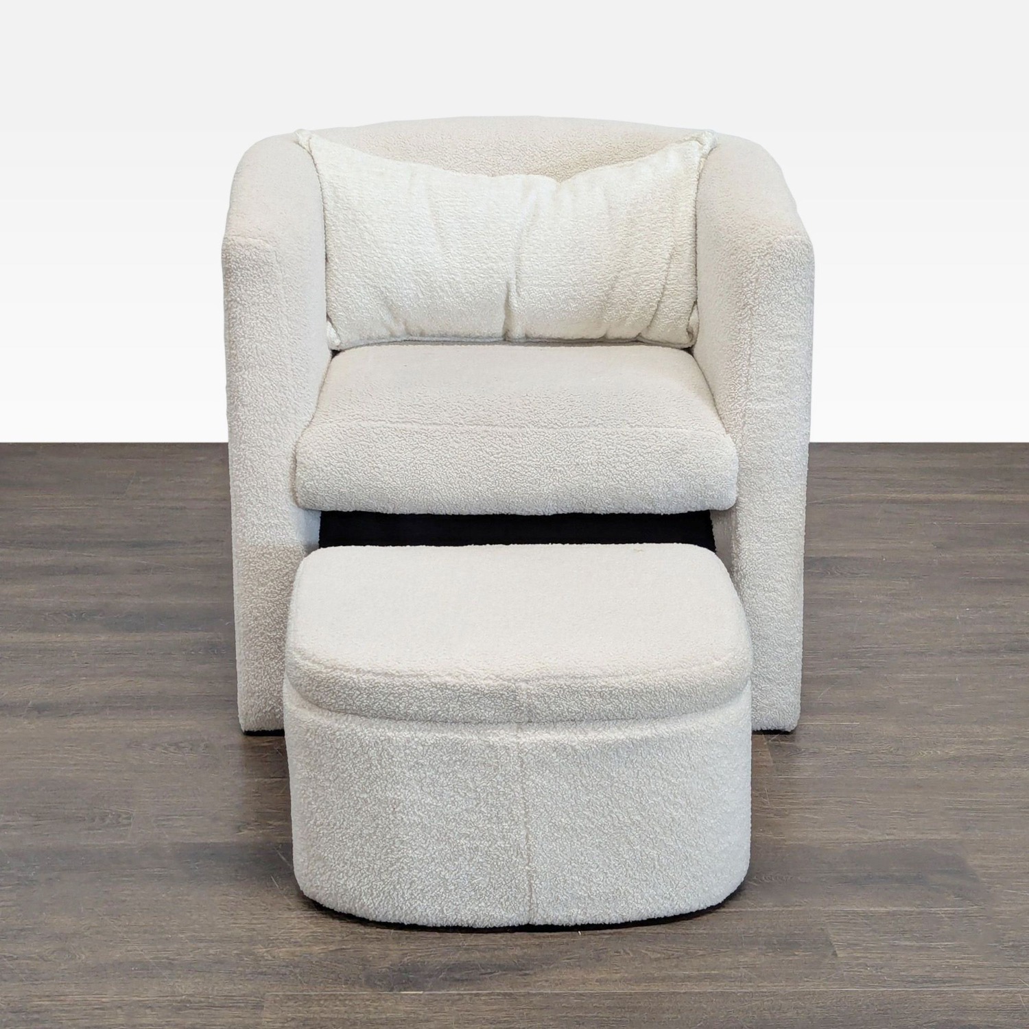 Wayfair Lounge Chair with Ottoman - image-2