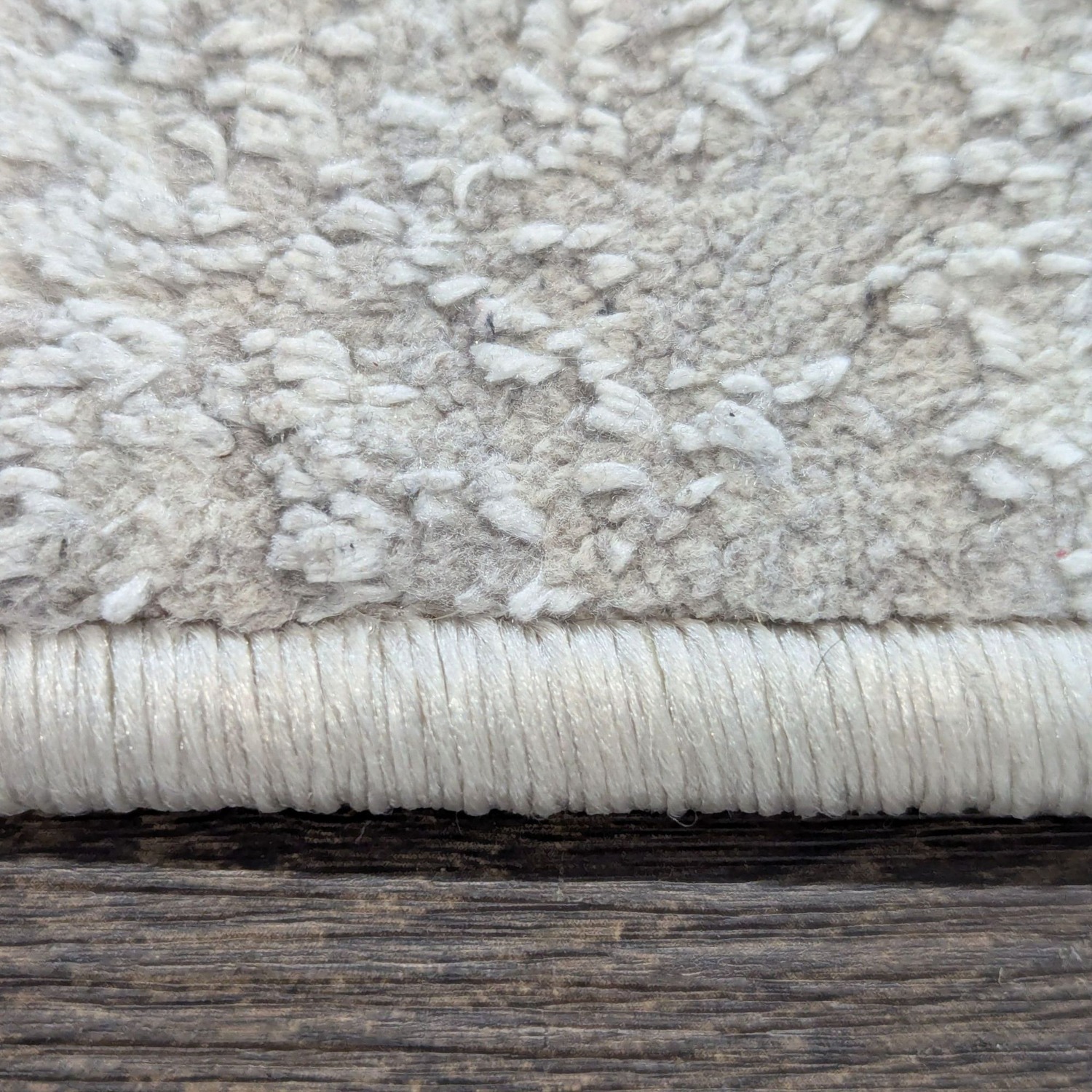 Calvin Klein Environments 5x7 Light Grey Textured  - image-5