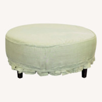 Slipcovered Ottoman with Wood Feet	