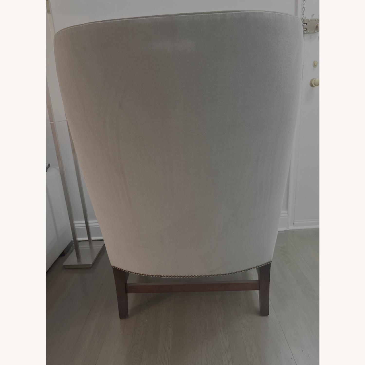 Traditional Armchair - image-3