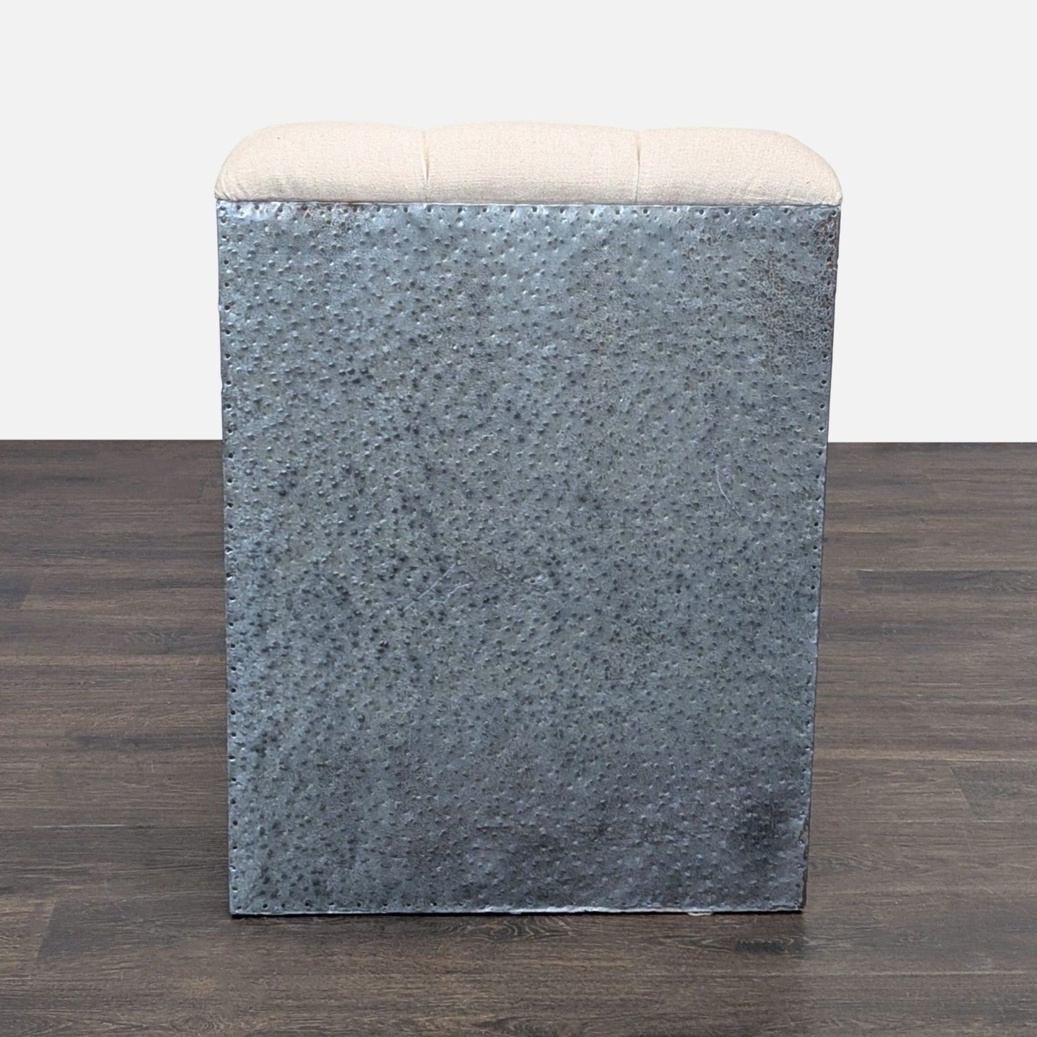 Modern Tufted Chaise Lounge in Beige  - image-4