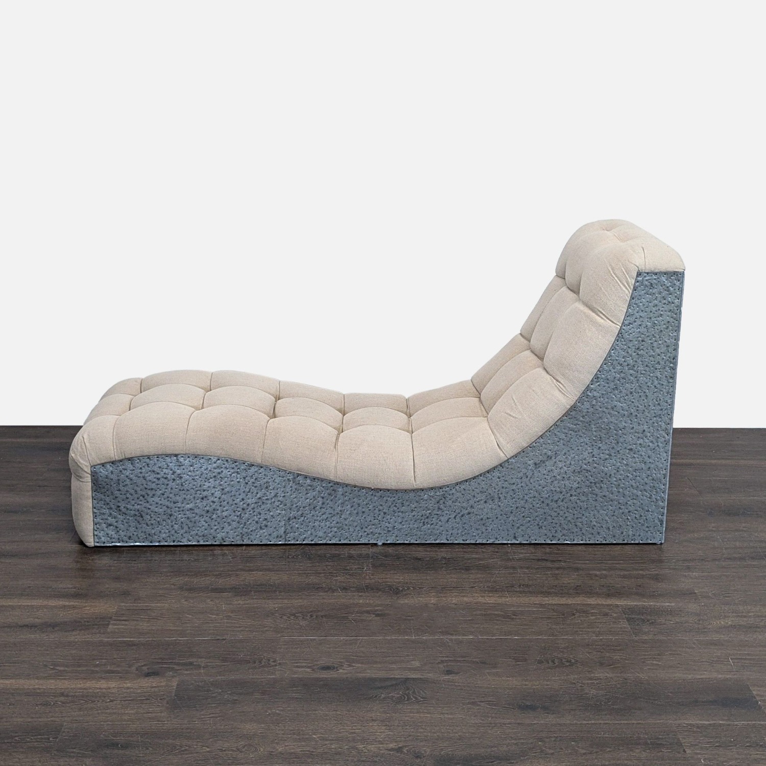 Modern Tufted Chaise Lounge in Beige  - image-5