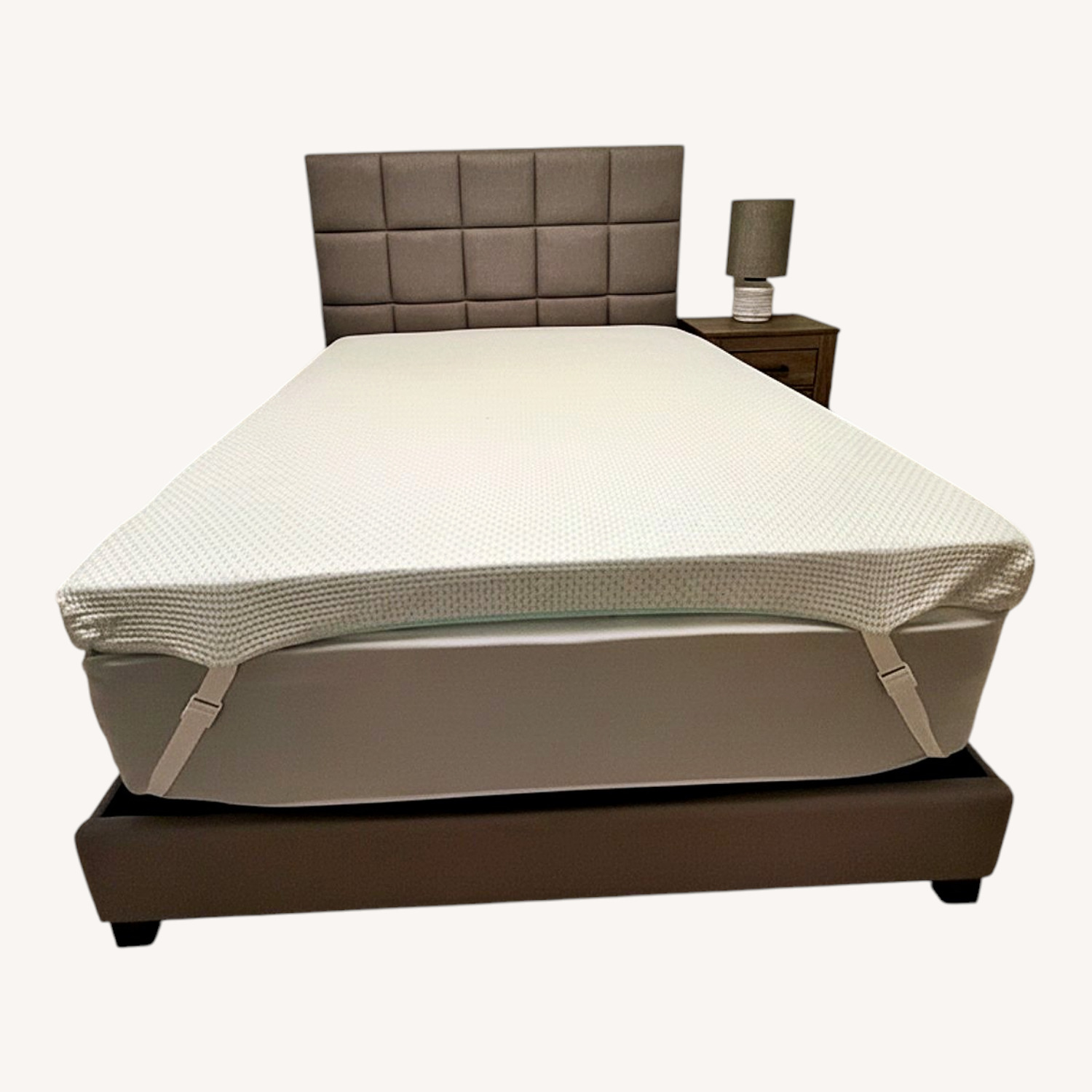 Ashley Furniture Light Gray Linen Queen Bed - image-6