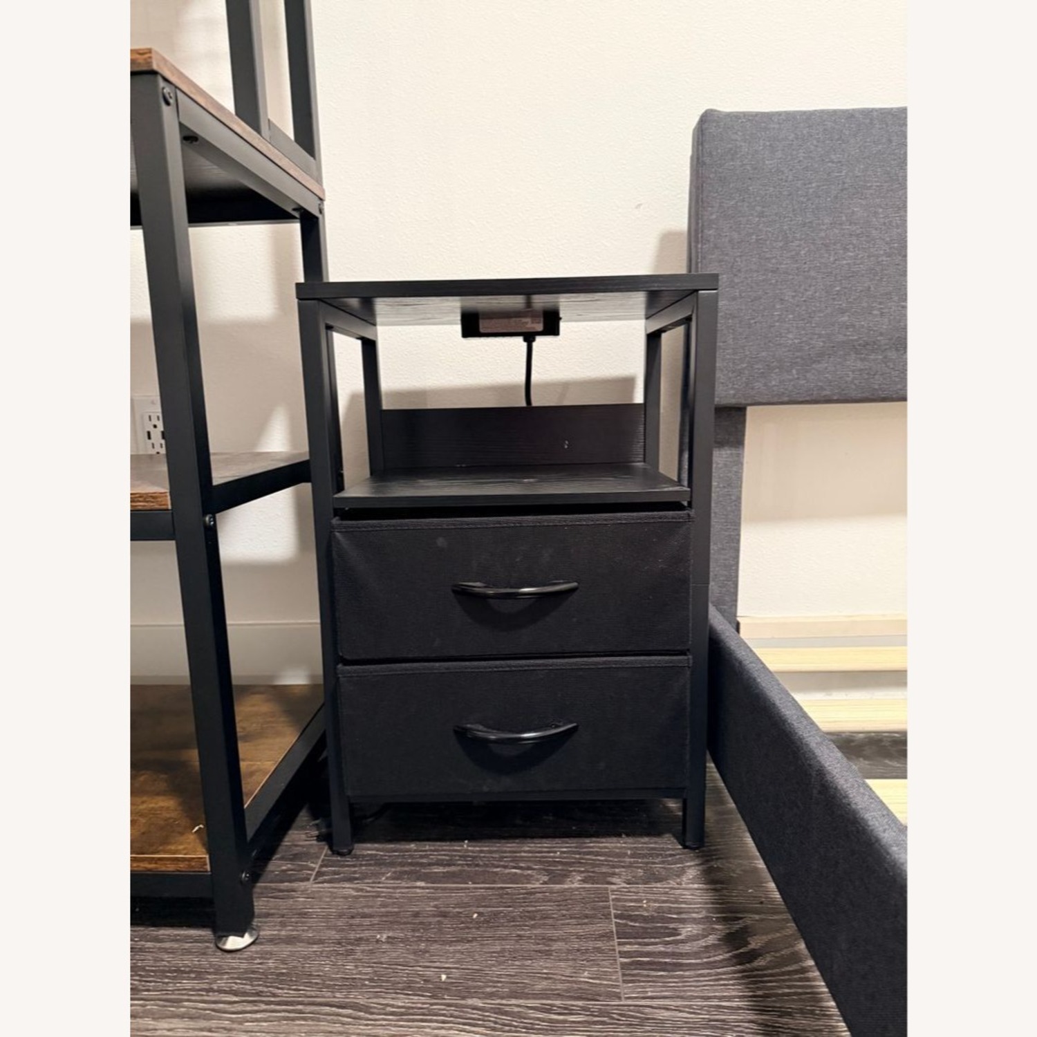 Yoobure Nightstand - image-8