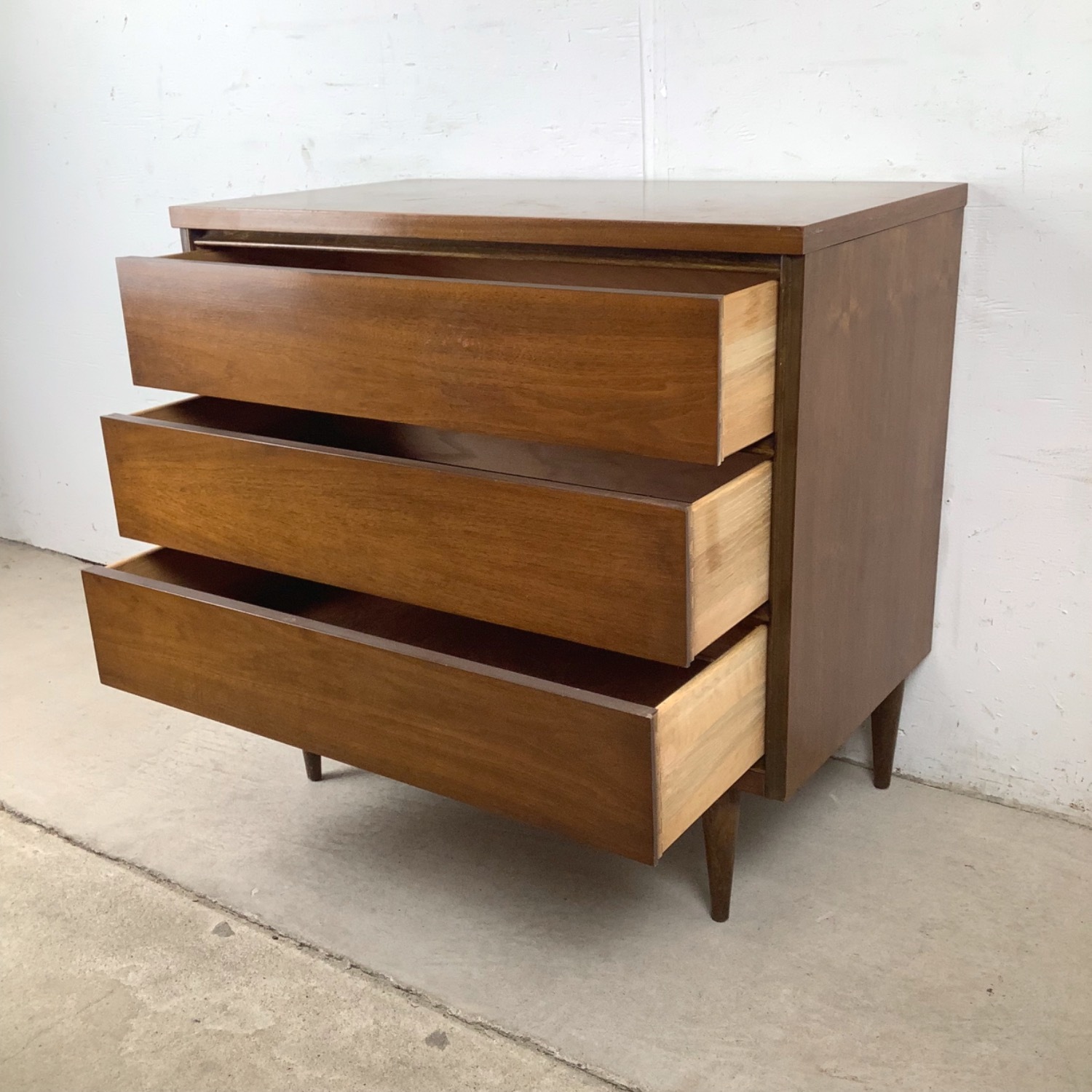 Bassett Mid-Century Modern 3-Drawer Walnut Chest - image-9