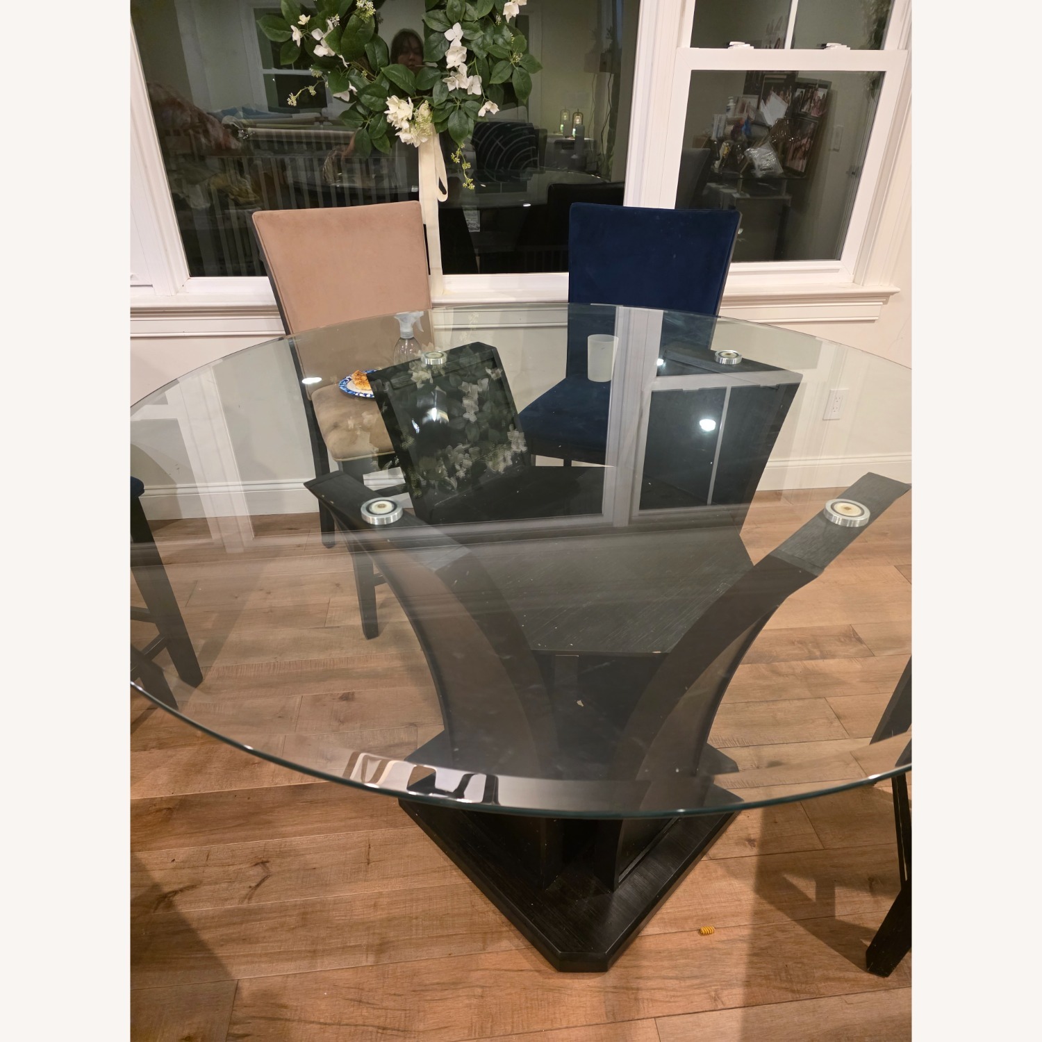 Cosmopolitan Dining Table and 5 Chairs - image-1