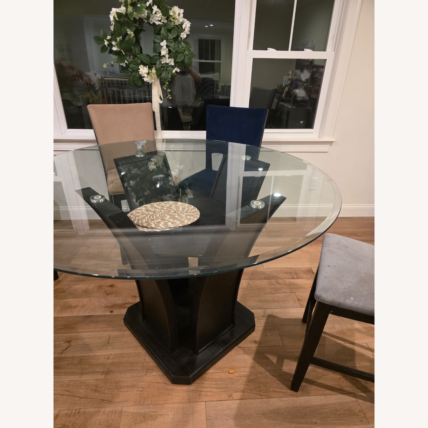 Cosmopolitan Dining Table and 5 Chairs - image-3