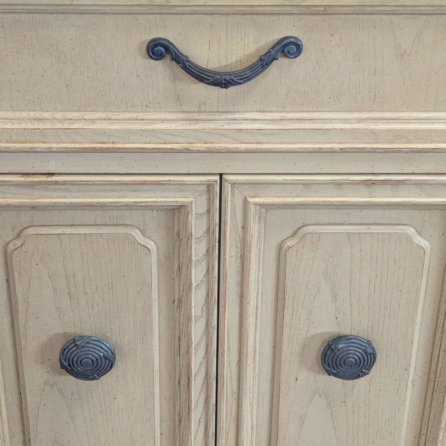 Stanley Furniture Dresser with Marble Top  - image-9