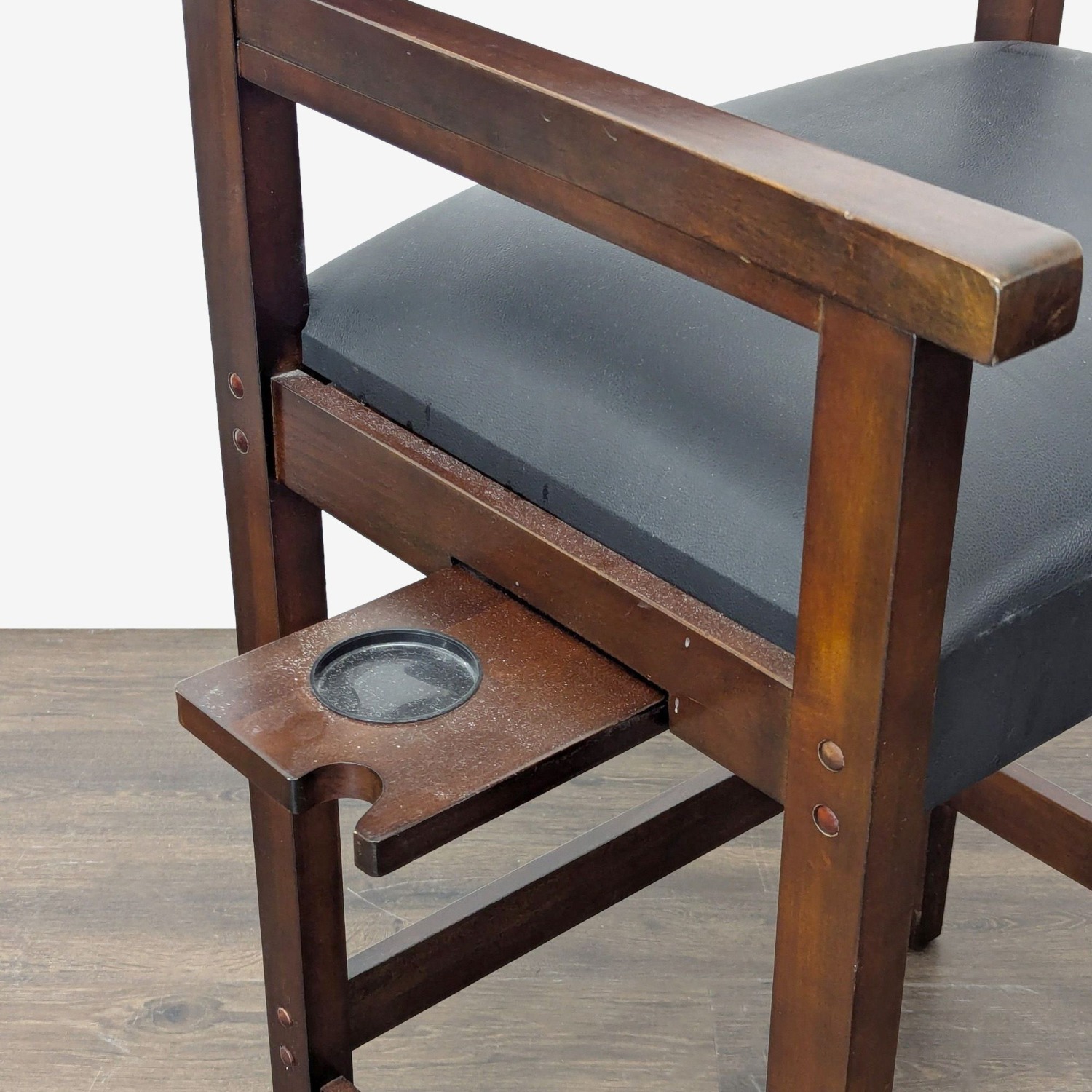 BlueWave Hathaway Cambridge Spectator Chair - image-4