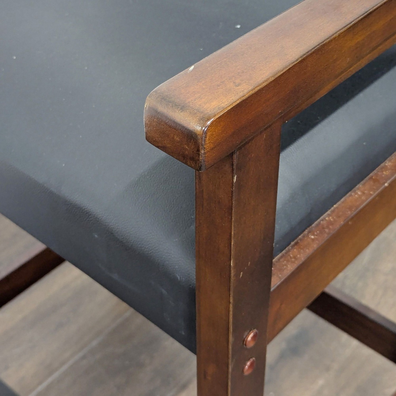 BlueWave Hathaway Cambridge Spectator Chair - image-8