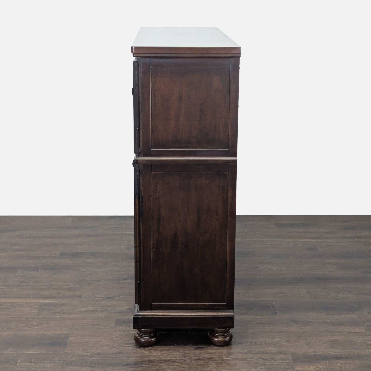 Porter Dining Server - image-6