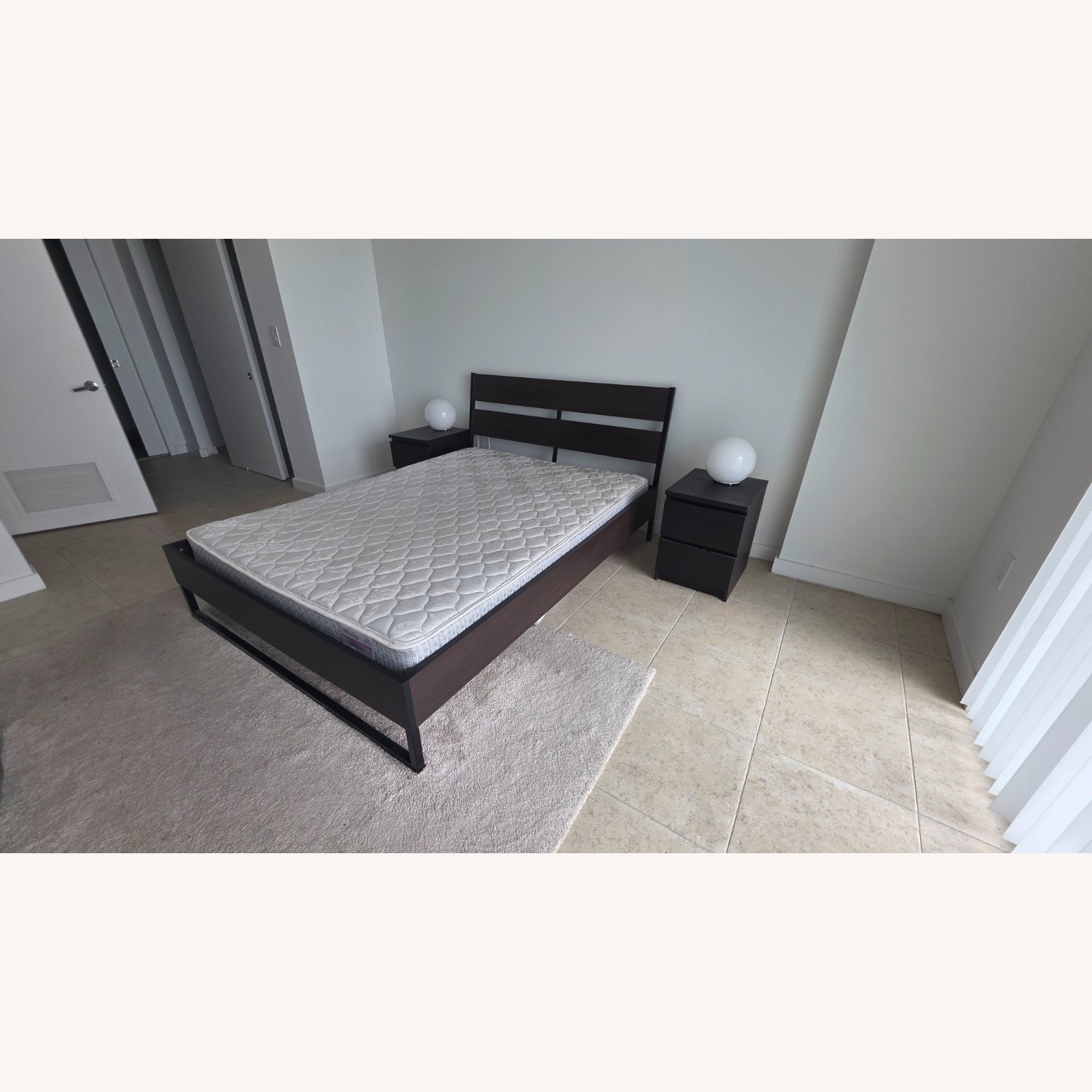 Dark Brown Wood Queen Bed - image-3