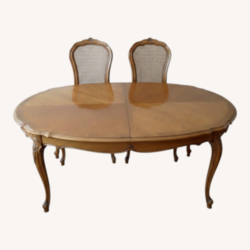 Used Thomasville Furniture Industries Dining Set for sale on AptDeco