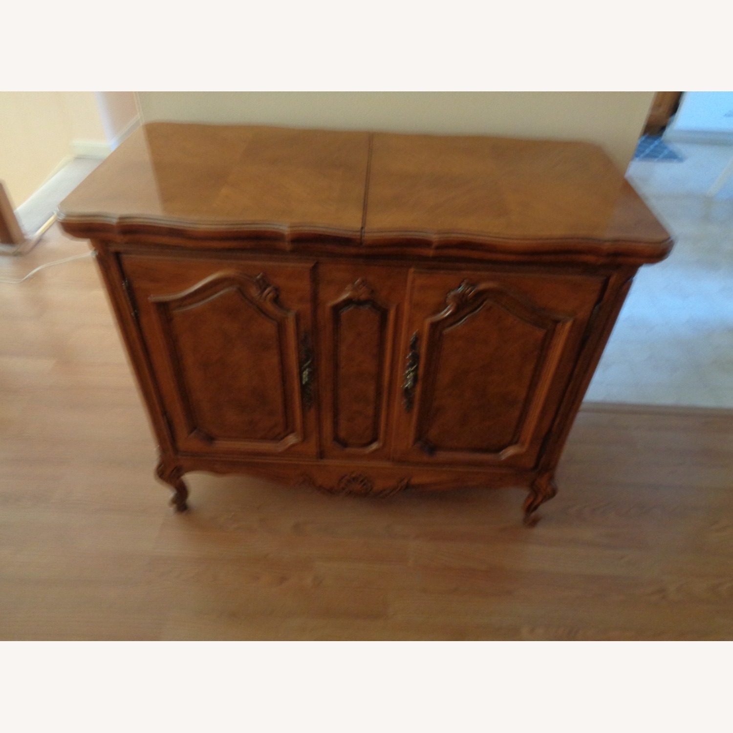 Thomasville Furniture Industries Sideboard - image-1