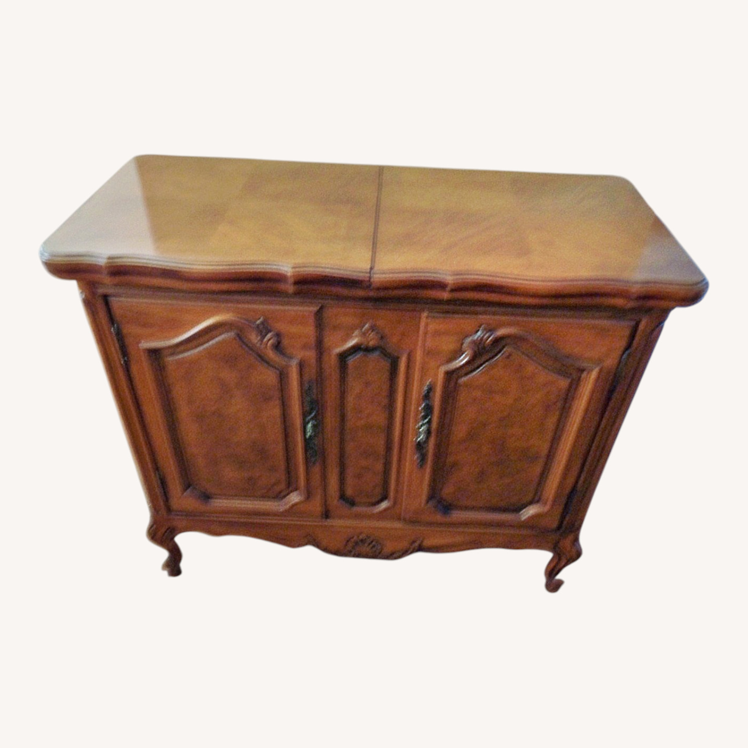 Thomasville Furniture Industries Sideboard - image-0