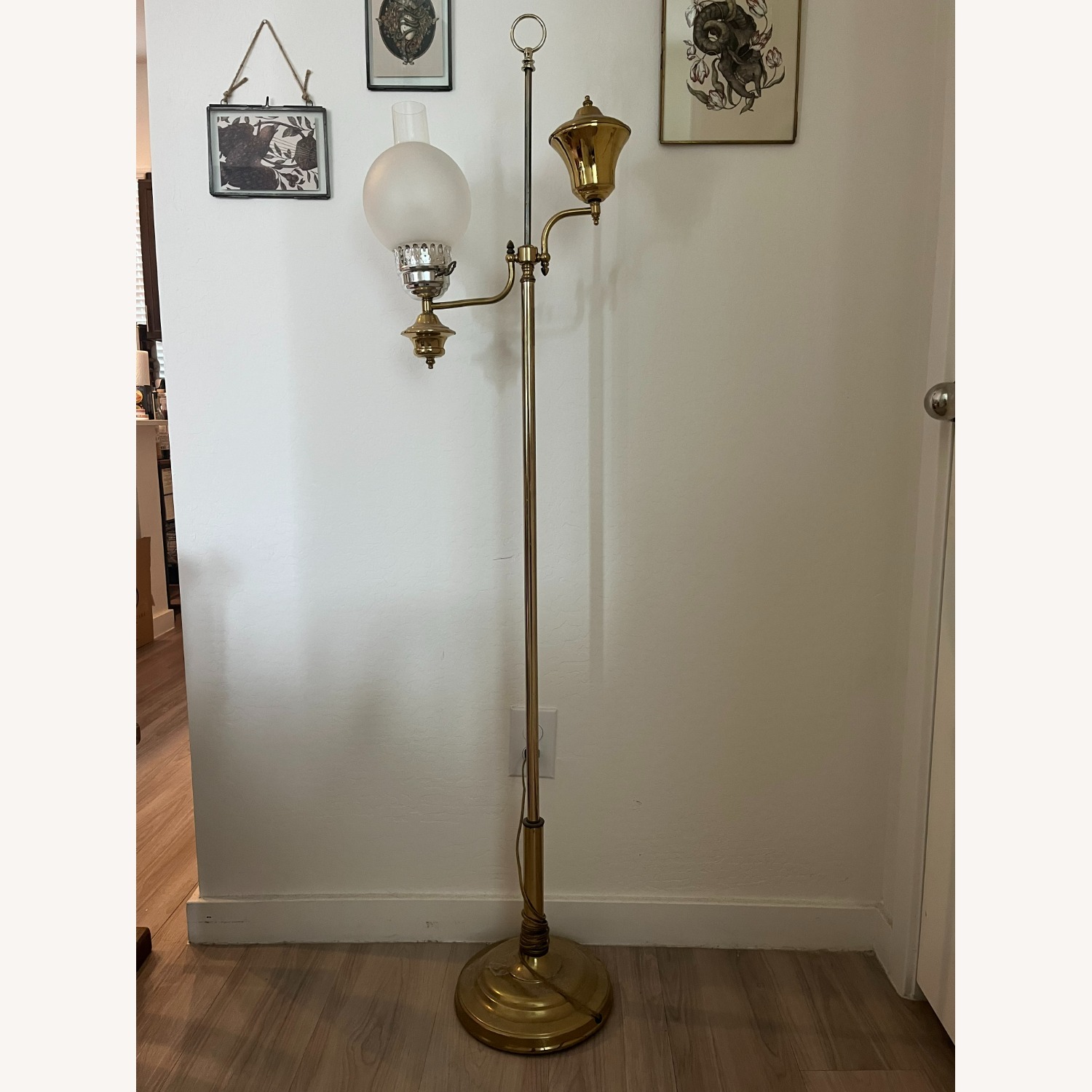 Vintage/Antique Gold Brass Floor Lamp - image-1