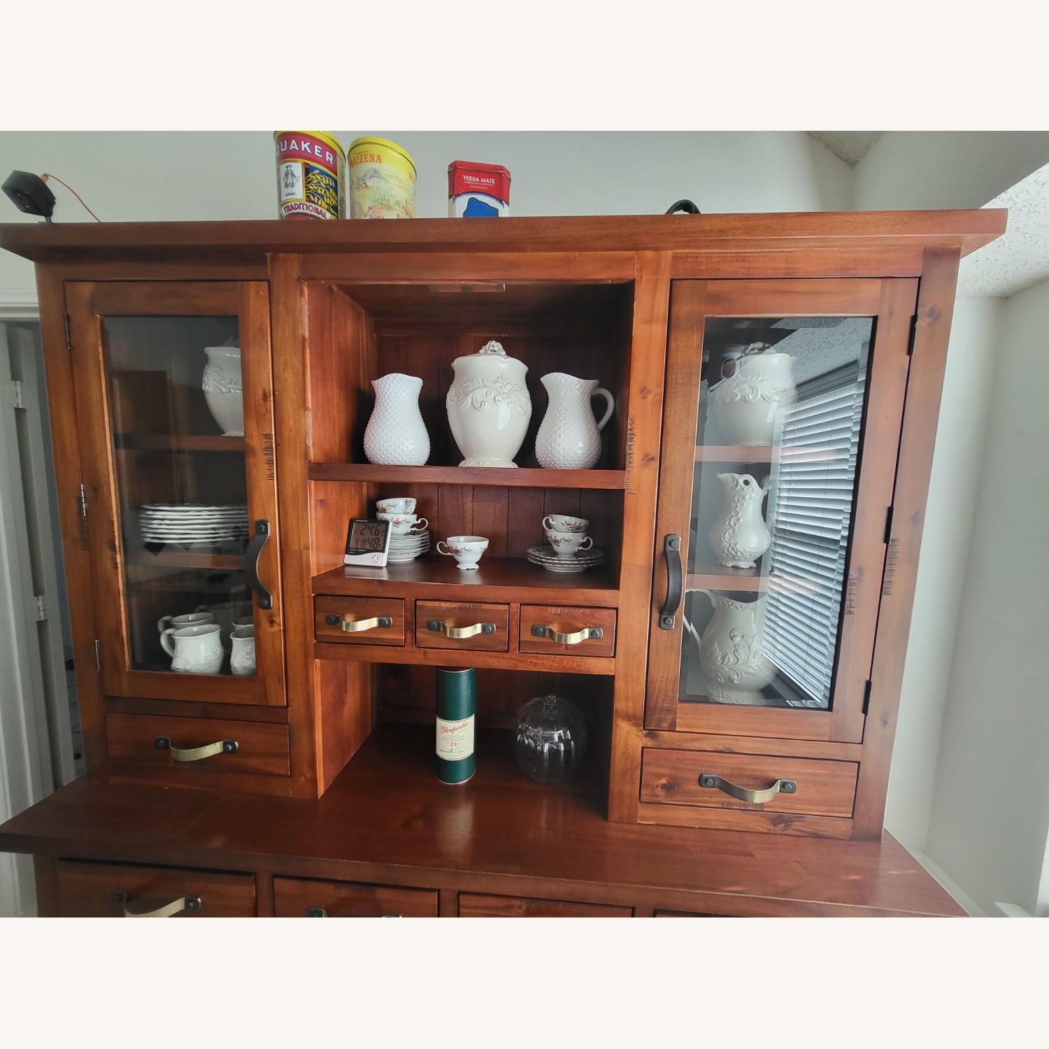 Rustic Mahogany Solid Wood Hutch and Buffet Set - image-7