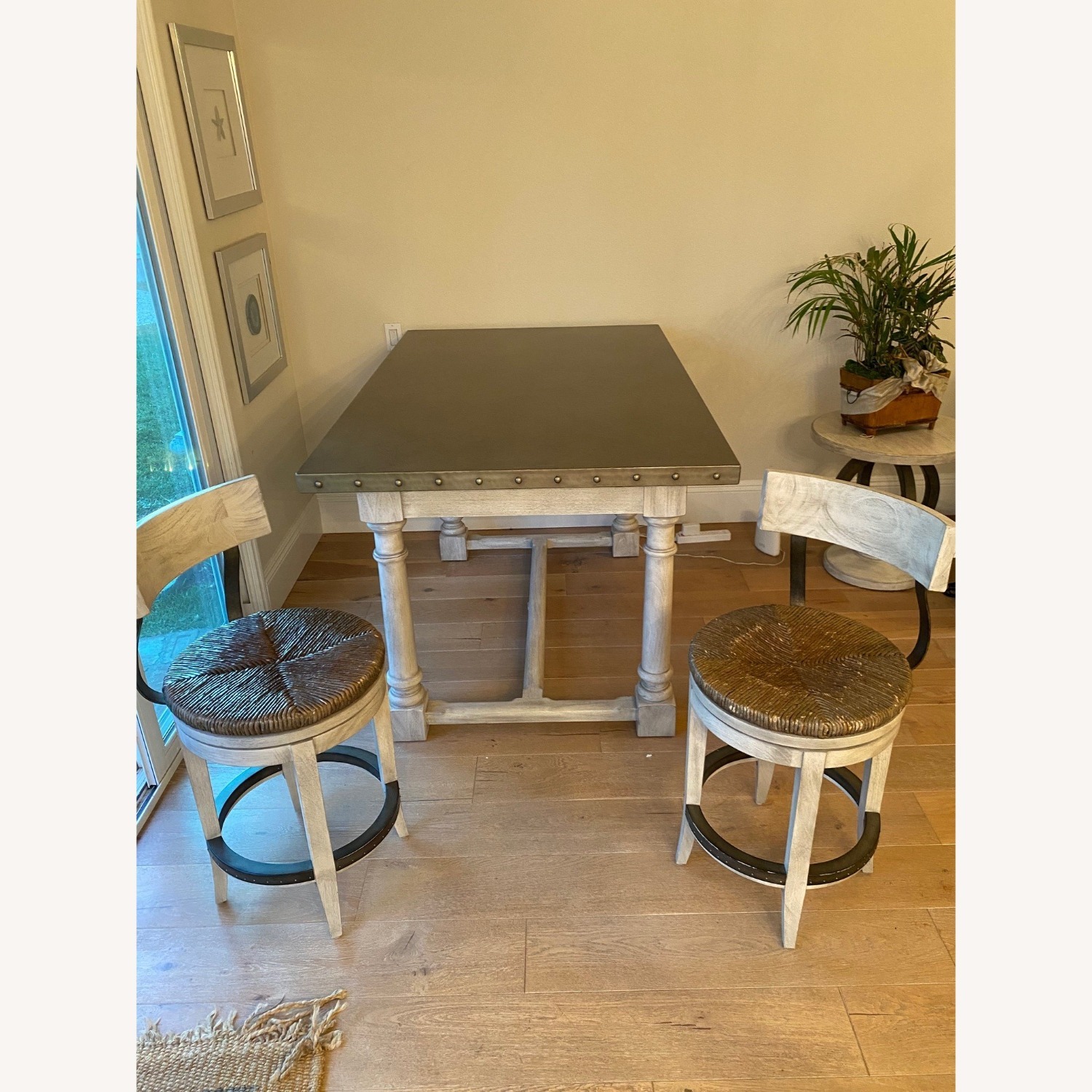 Lexington Oyster Bay Bistro Table & 2 Chairs - image-1