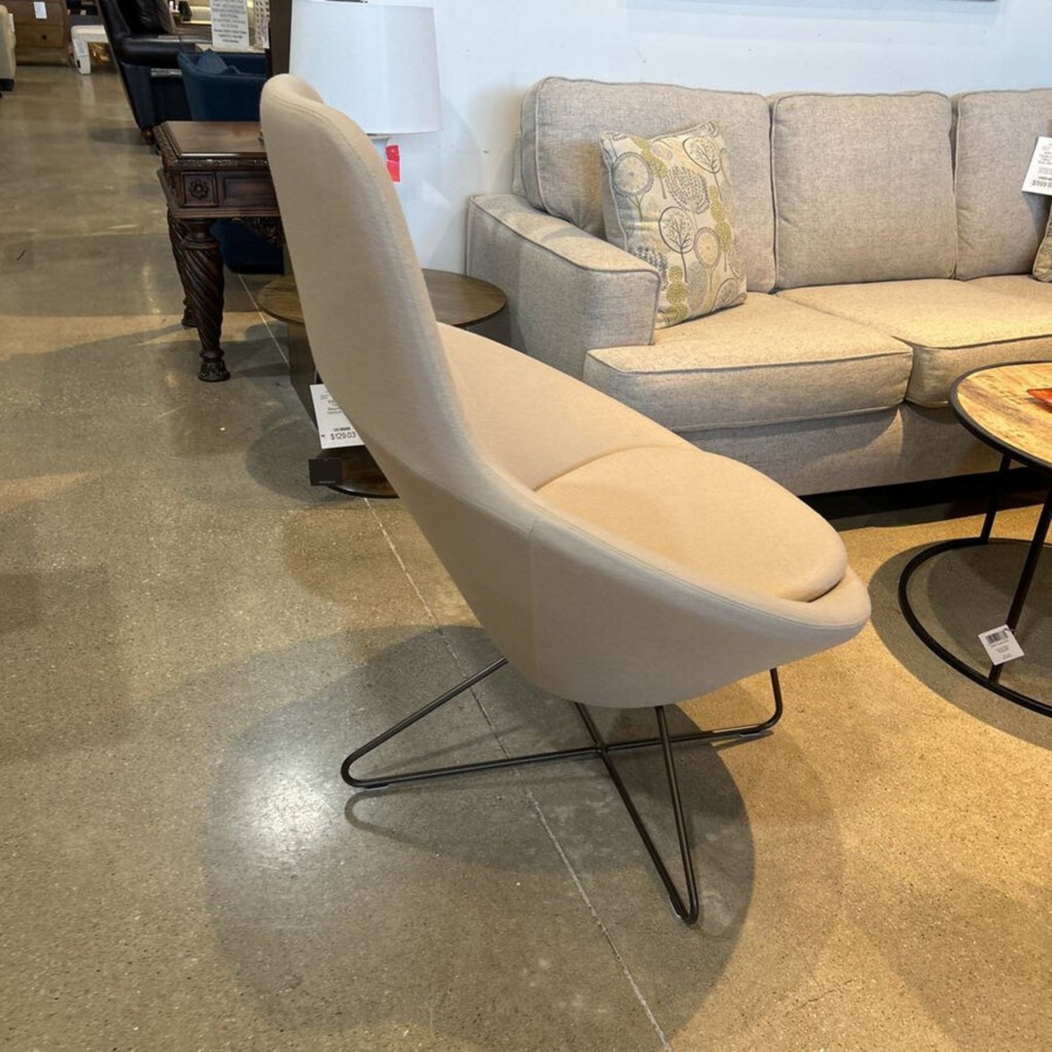 Allermuir Conic Lounge Chair - image-2