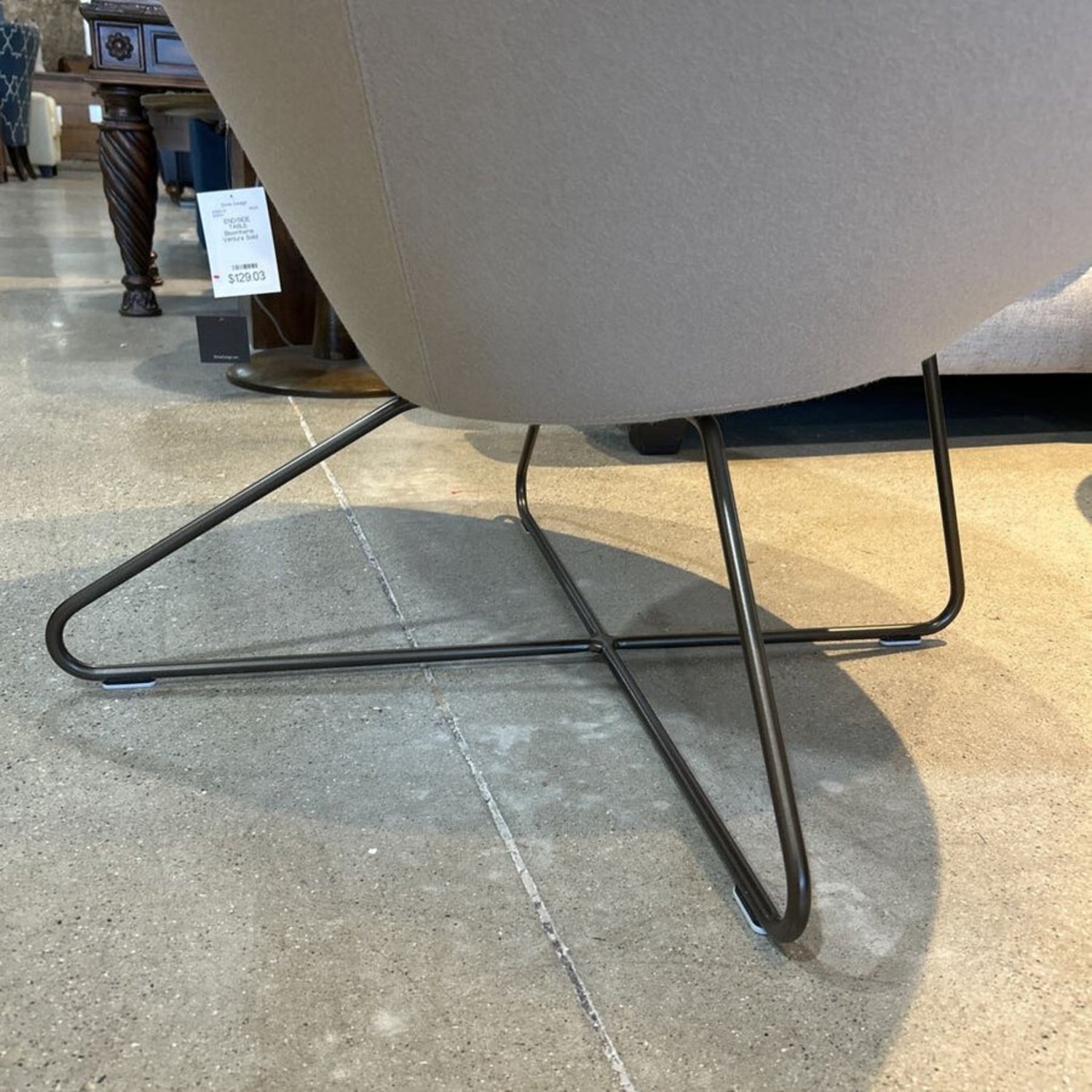 Allermuir Conic Lounge Chair - image-4